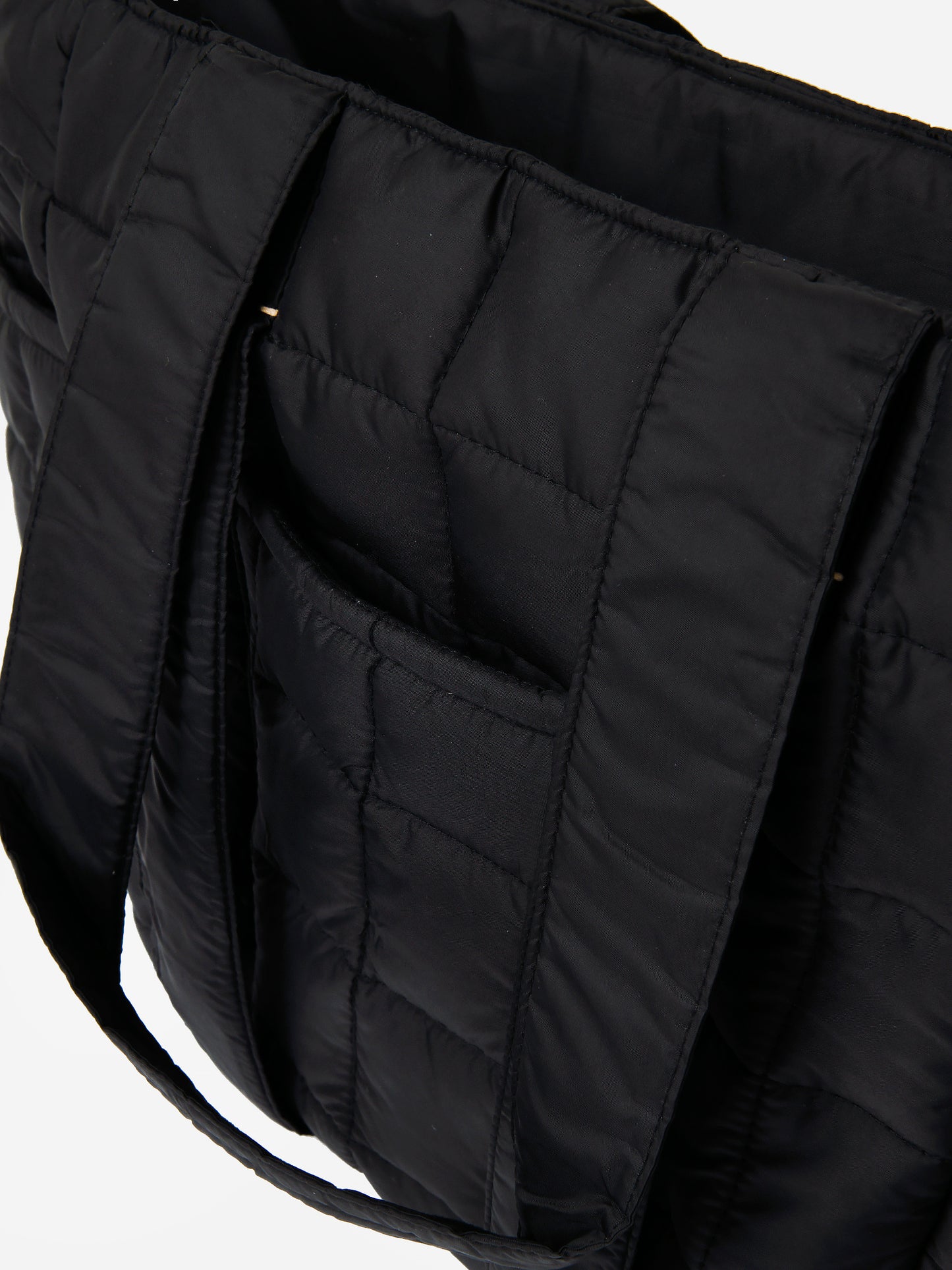 HB-TT-OX-100011xBLACKQUILTEDCLOUDPUFFER-alt3