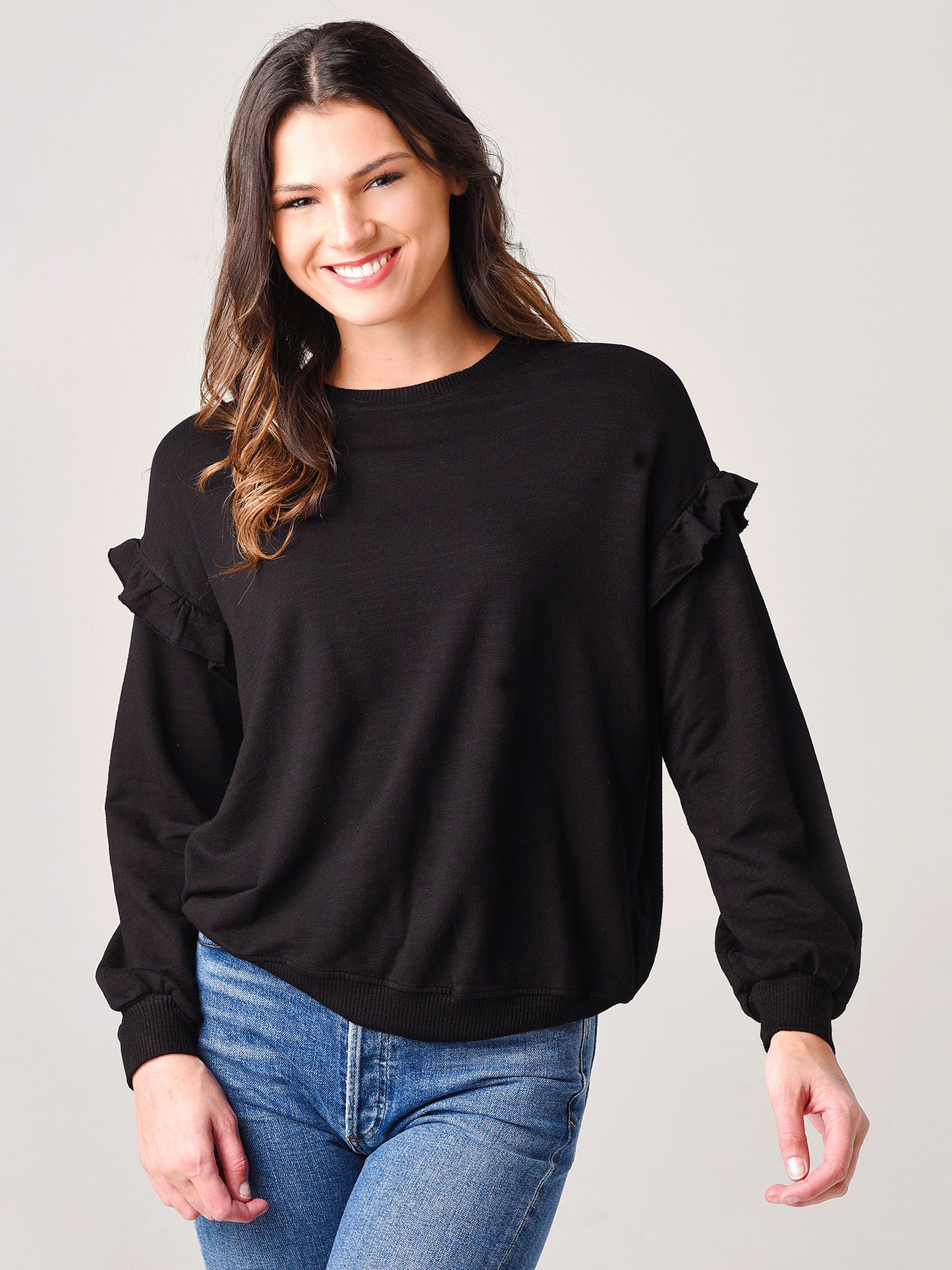 Monrow Women's Super Soft Sweatshirt With Ruffle Insert - Saint Bernard