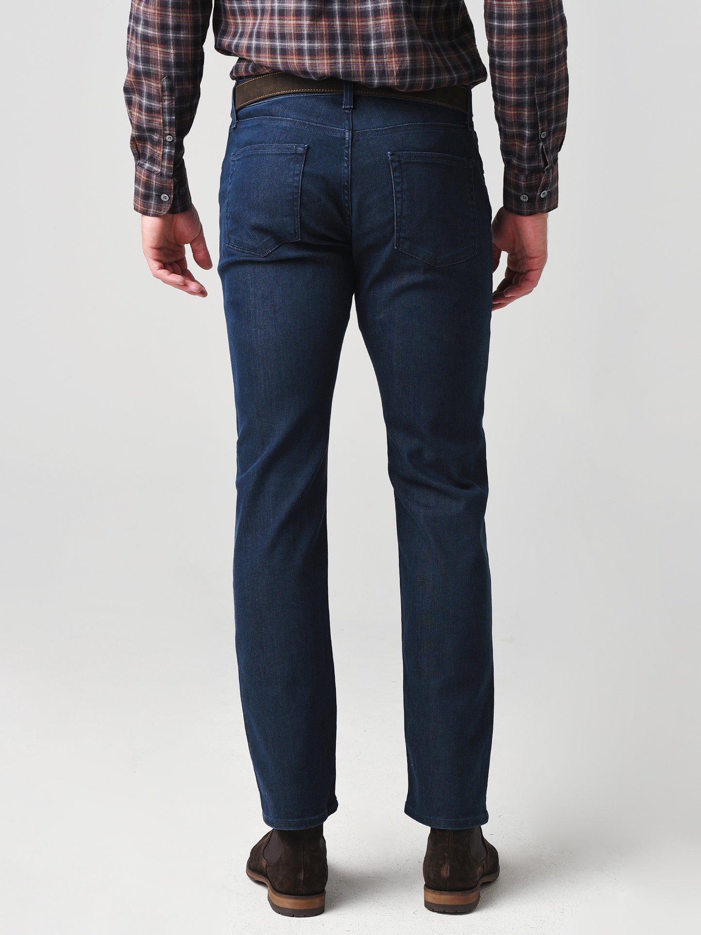 JB003282xFYUTURE-alt3