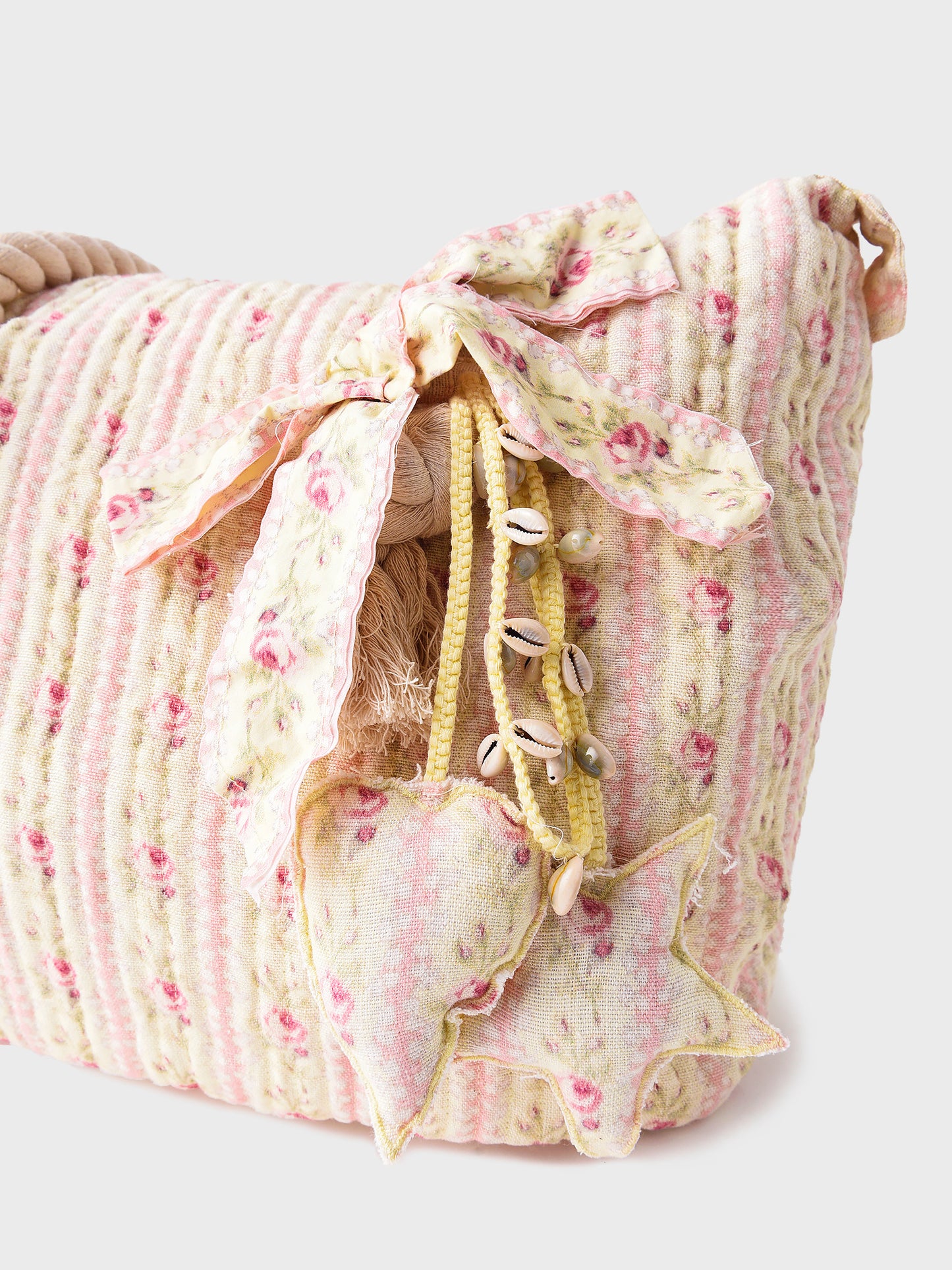 LA057-700xFROSTEDPETALPINK-alt3