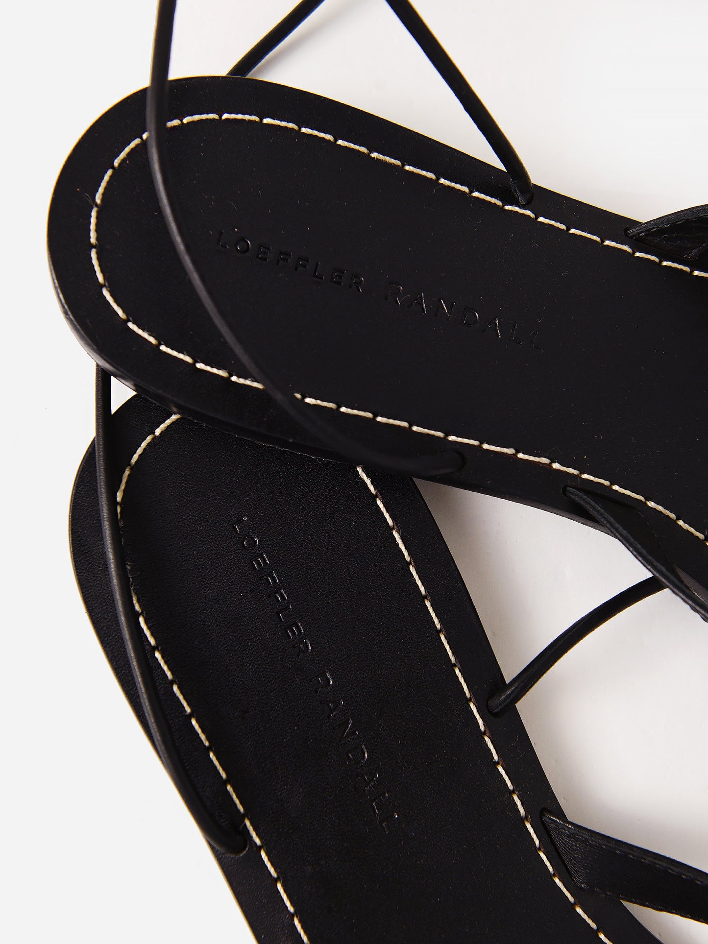 LILLA-VAxBLACKVACHETTA-alt2