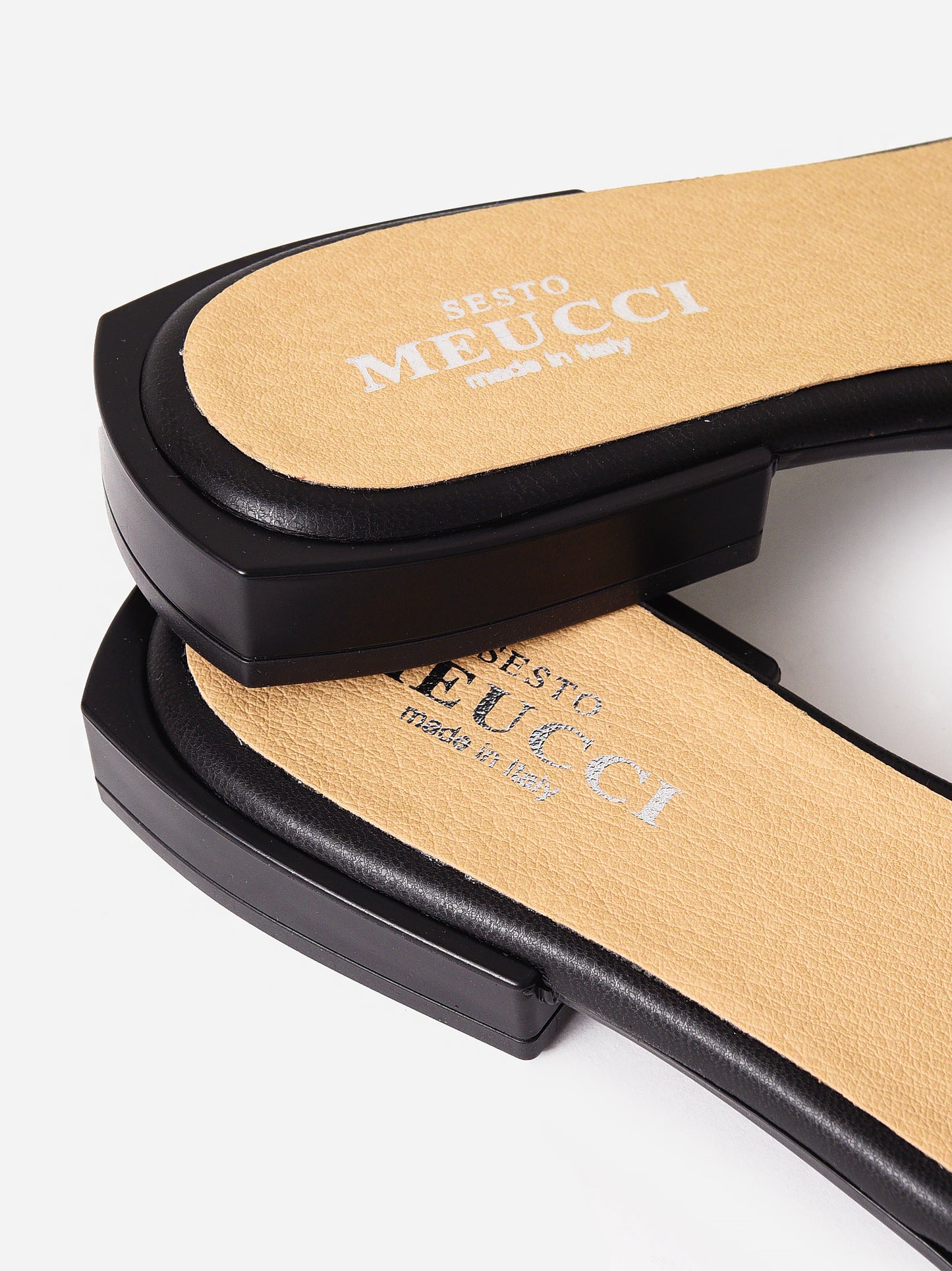 MERLExBLACKSUPERSAUDI-alt5