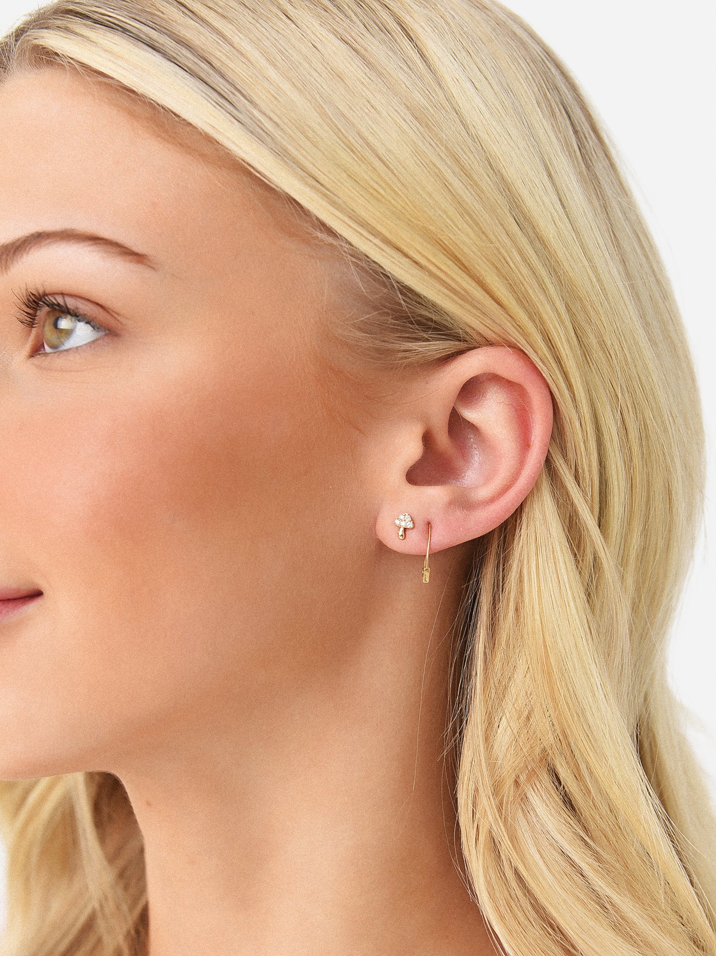 MUSHROOMSTUDSxYELLOWGOLD-alt1