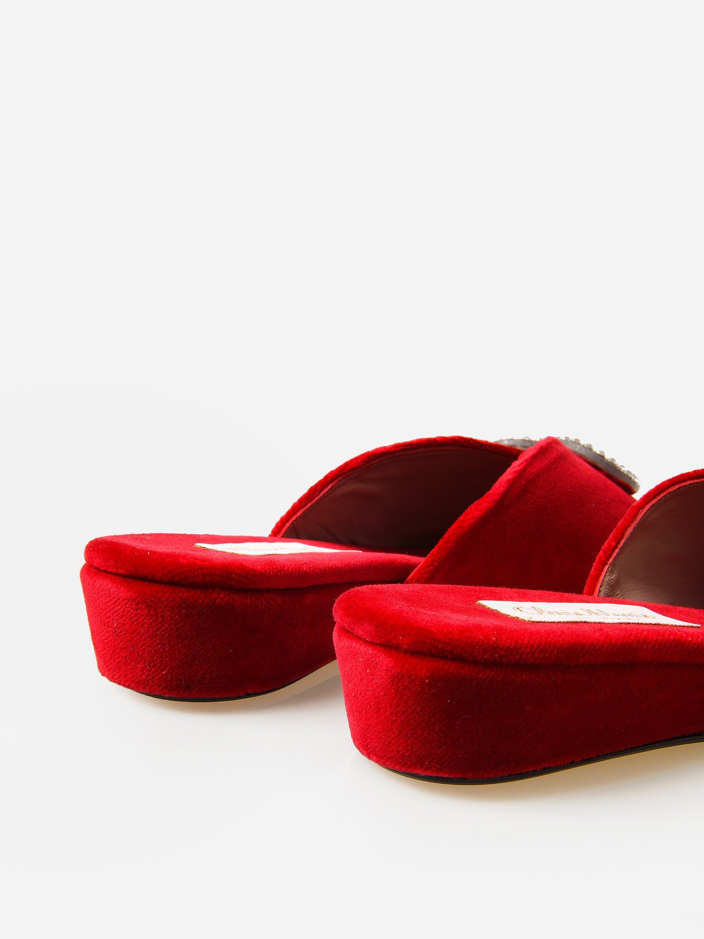 OMAH09xCRIMSONRED-alt4