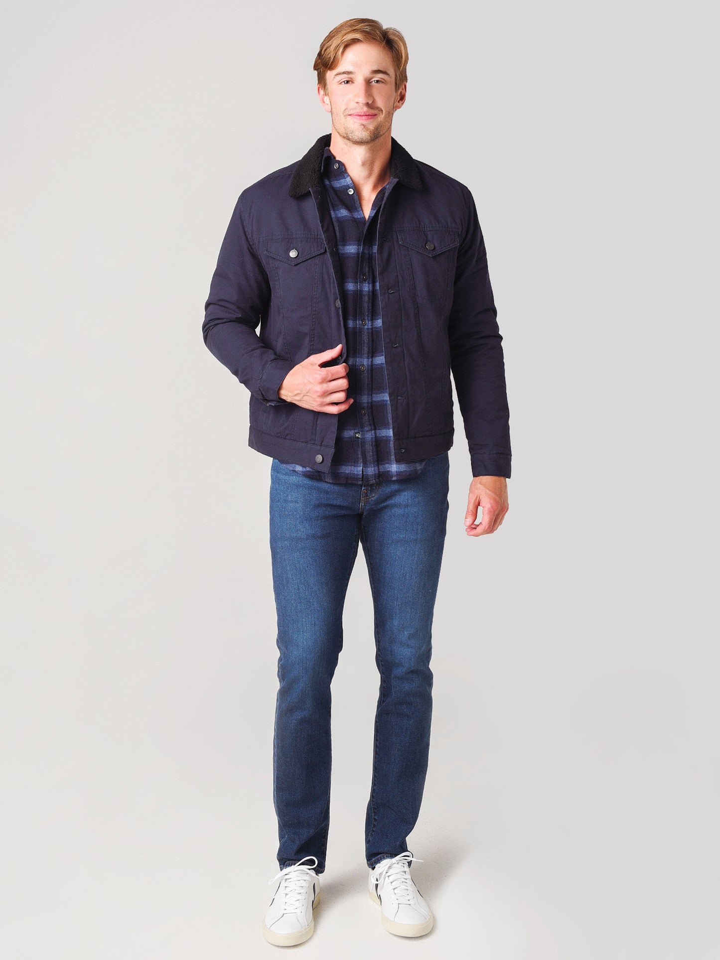 RM-638-978-005xNAVY-alt3