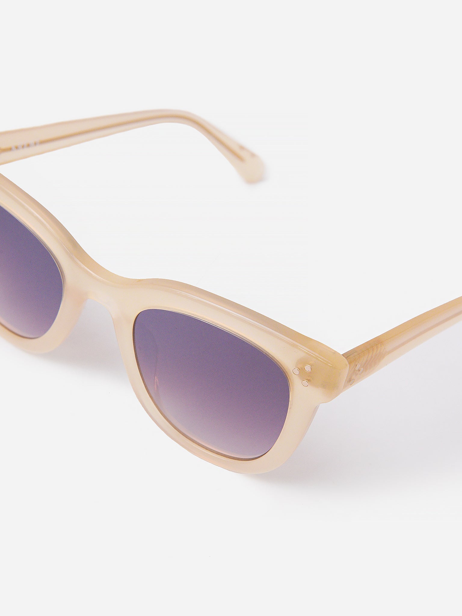 KREWE style Jena Translucent gray pink Cat Eye Sunglasses New krewe frames and sunglasses available main image 2