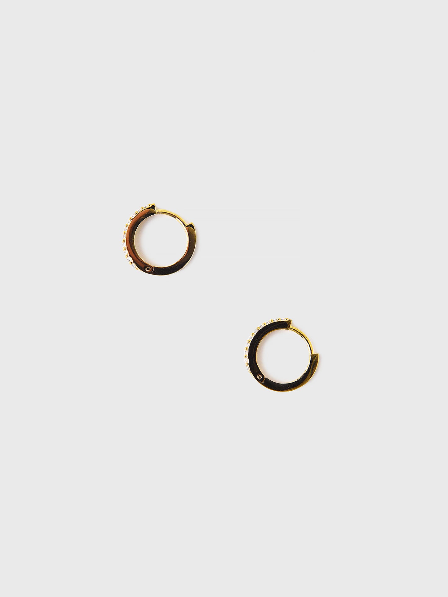 SMALL CZ HOOPSxOS-alt1