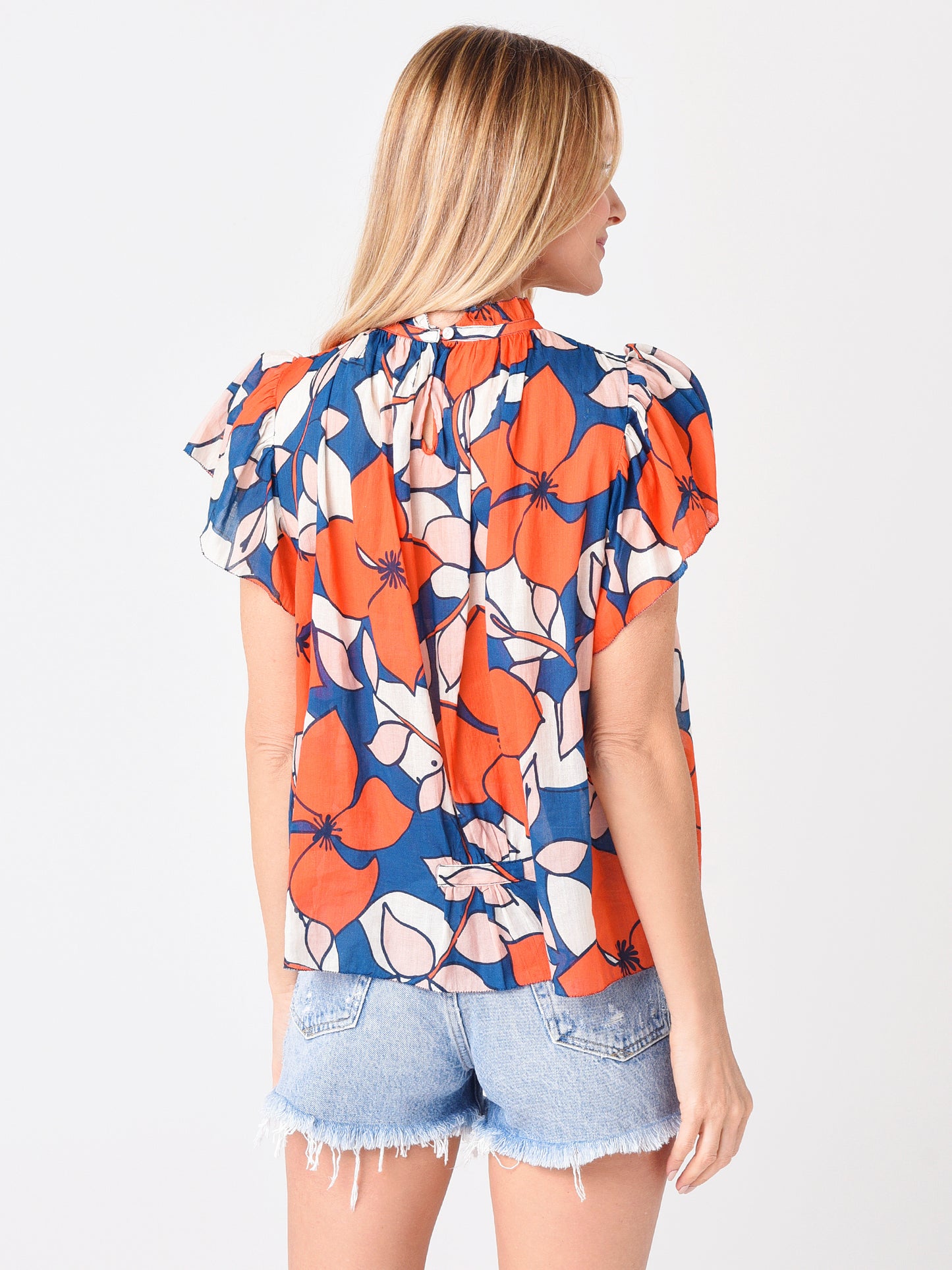 SP21-W0896-11xREDGARLAND-alt3