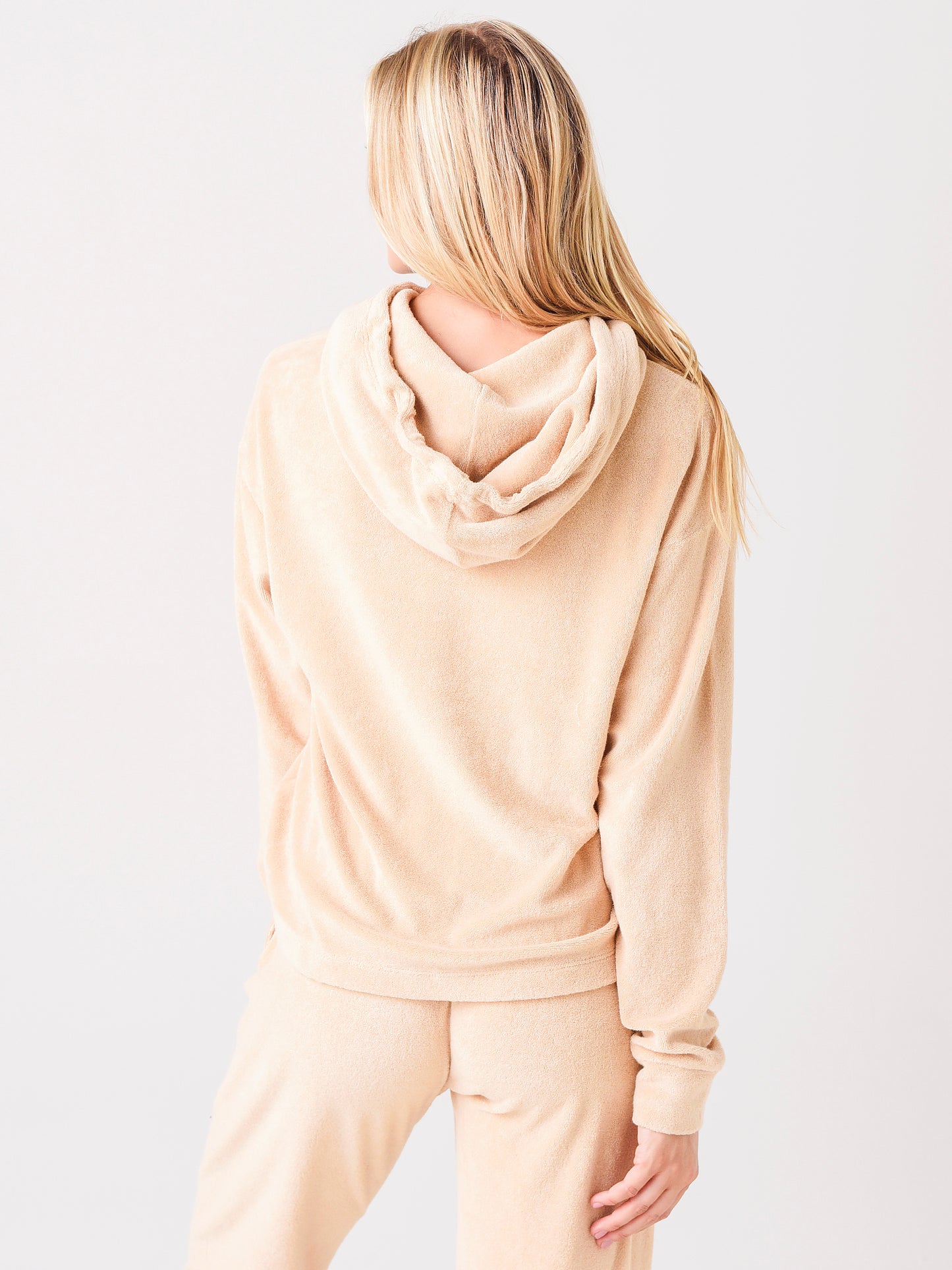 TERGEMHOOD-P21FxLATTE-alt3