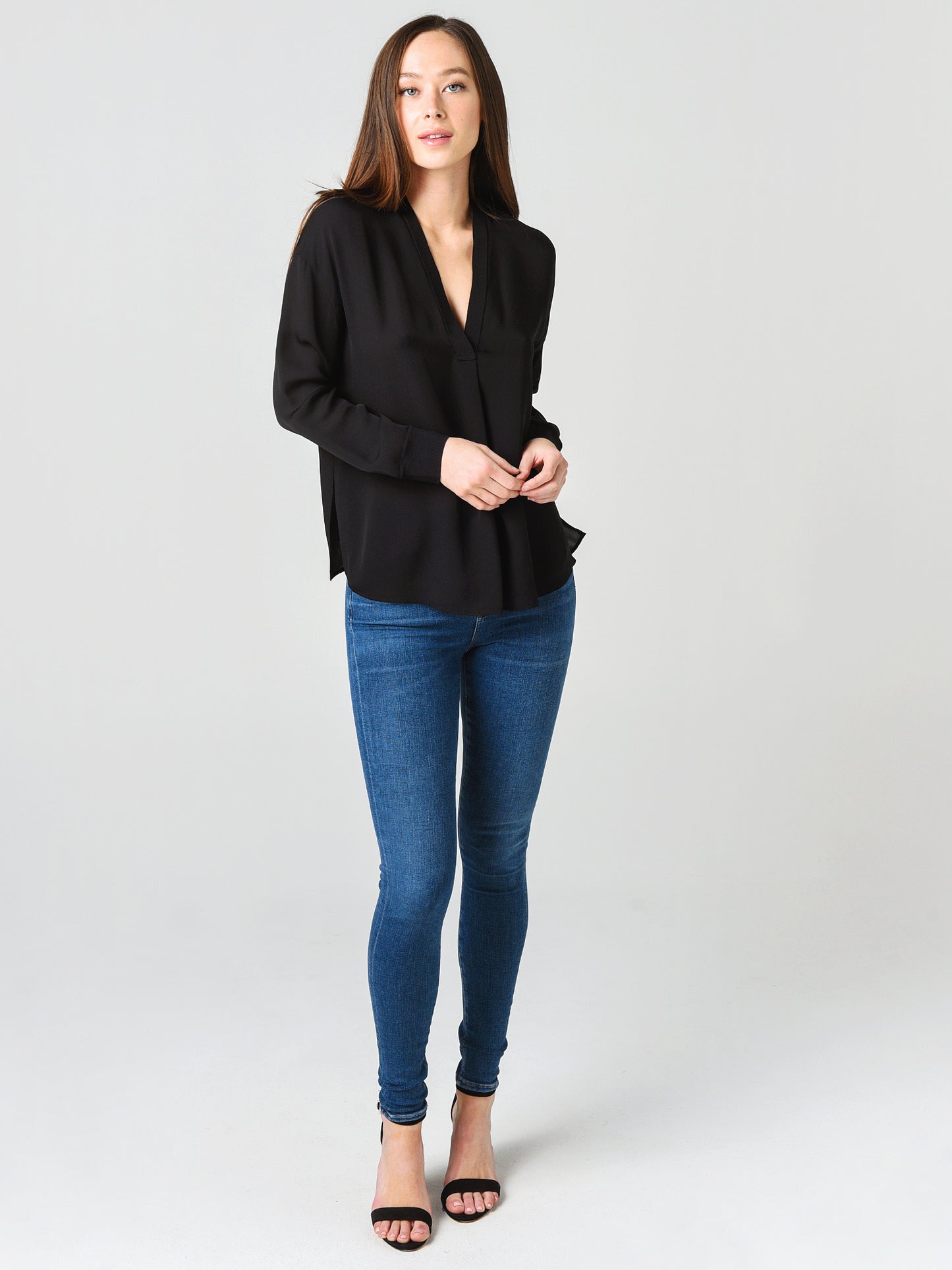 V650312315 xBLACK-alt3