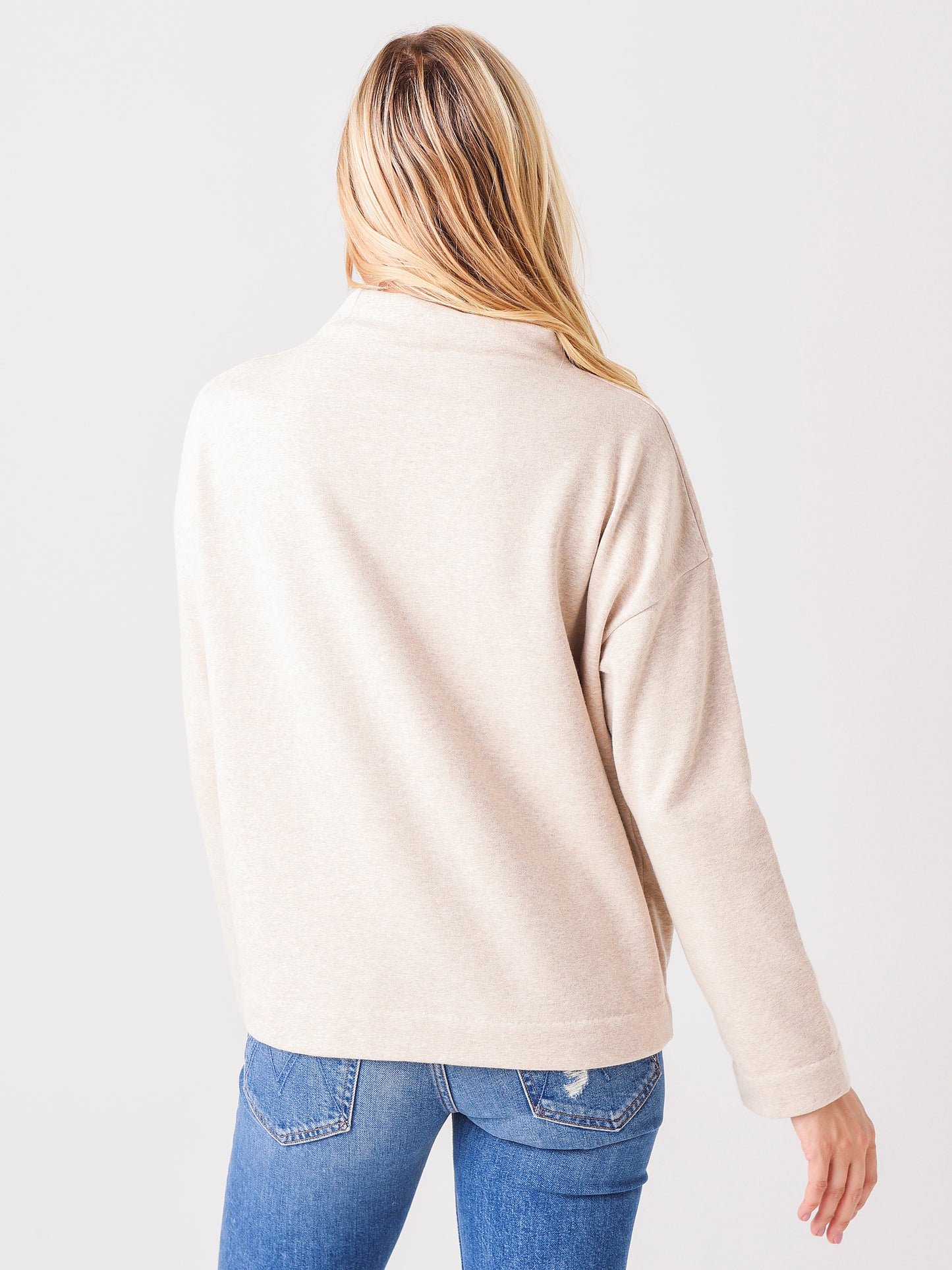 V766483776xWHITESAND-alt3