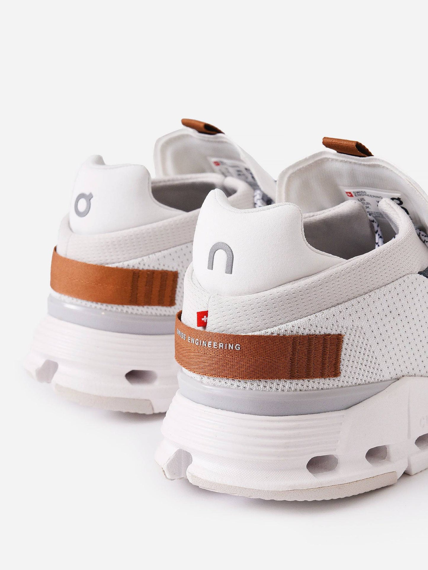 WOMENS CLOUDNOVAxWHITEPEARL-alt3