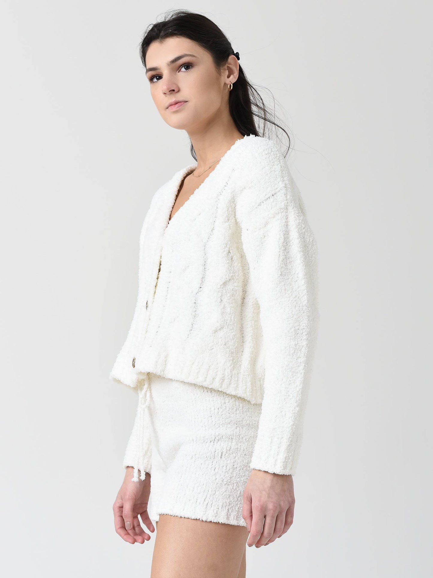 ZLW214411xVANILLAICE-alt4