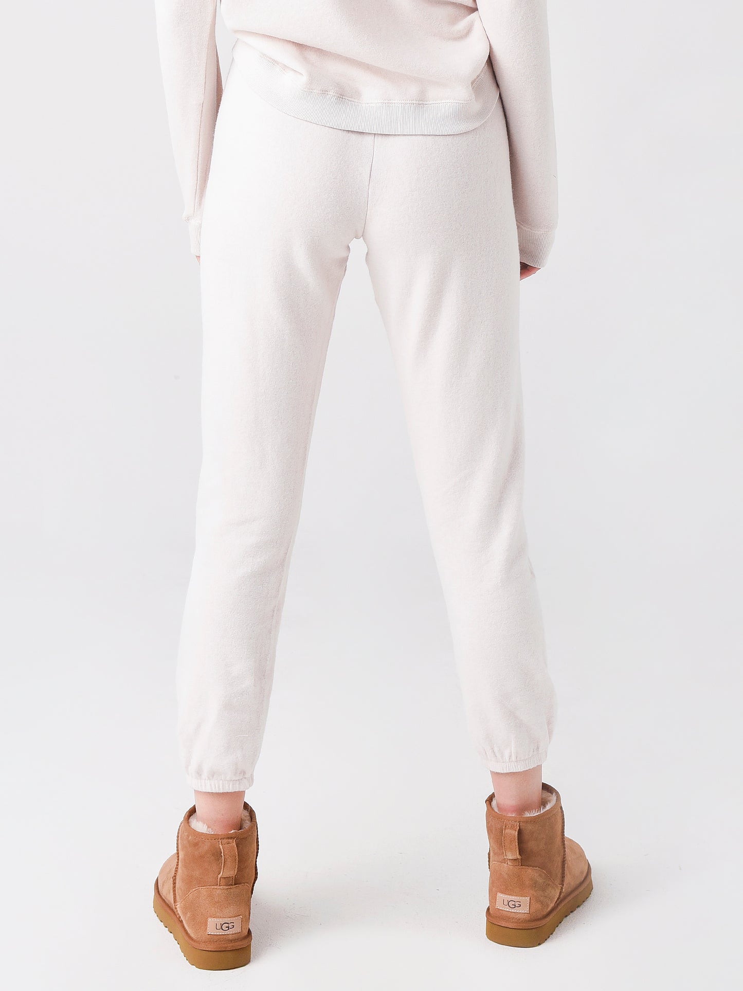 ZP213879xCRYSTALGREY-alt3