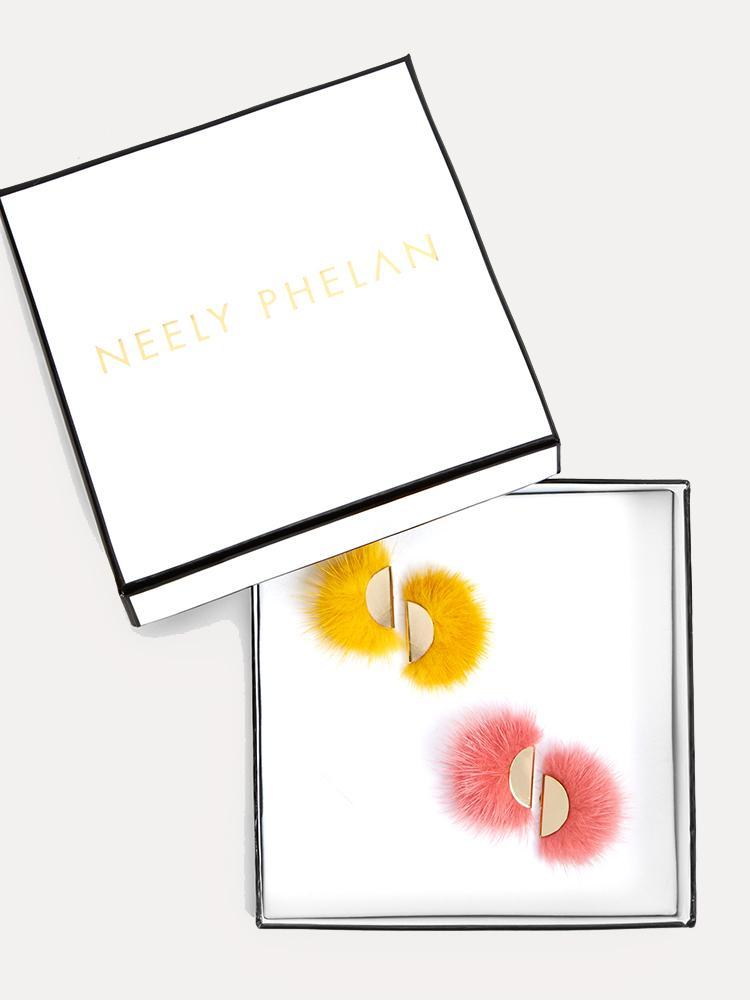 Neely Phelan Mink Hugger Gift Box - Saint Bernard