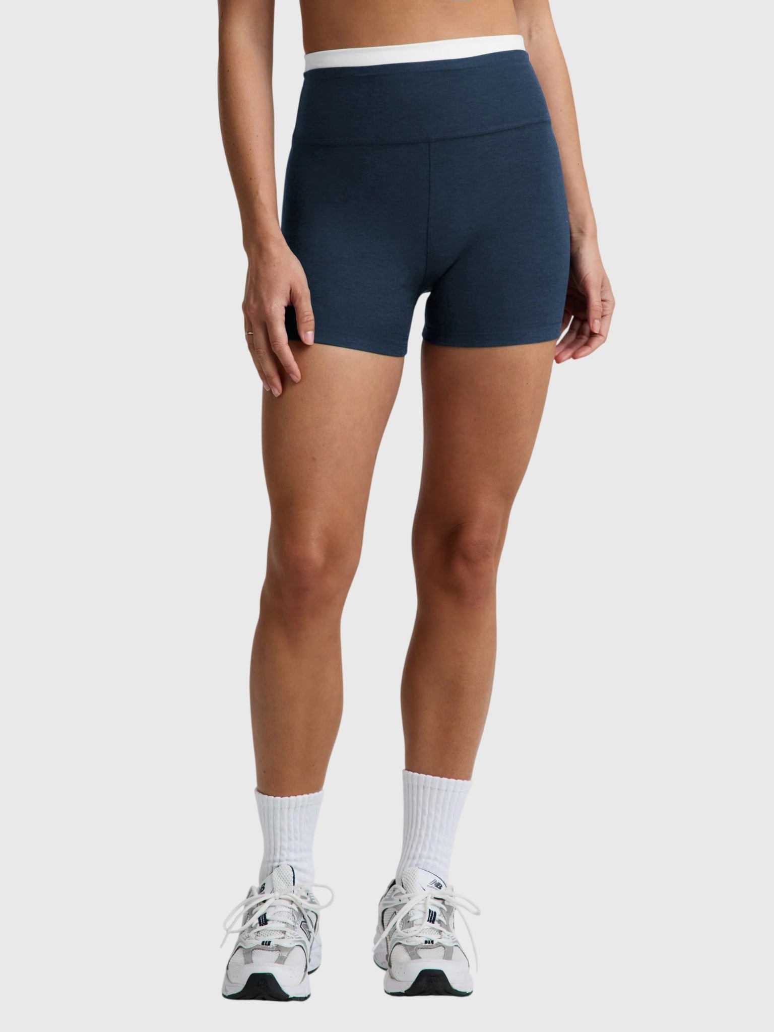 Beyond Yoga Women's Spacedye Layered 3" Short