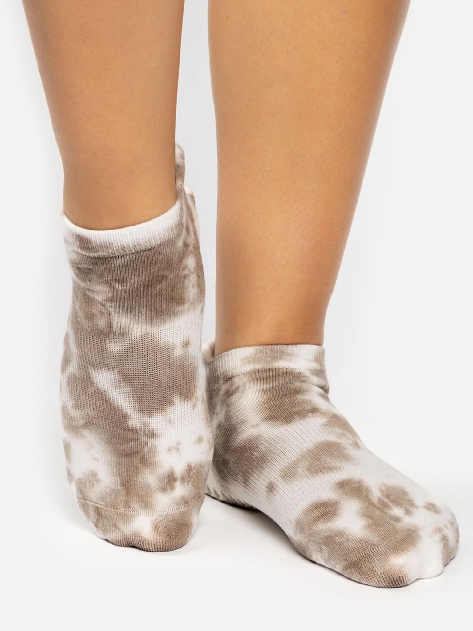 Pointe Studio Women's Dominique Full Foot Grip Socks - Saint Bernard