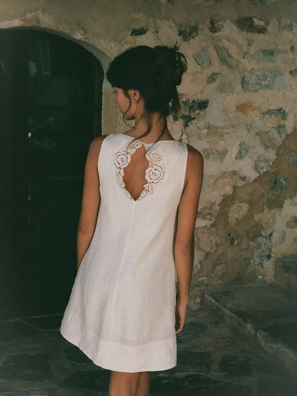 Peony Women's Embroidered Keyhole Mini Dress - Saint Bernard