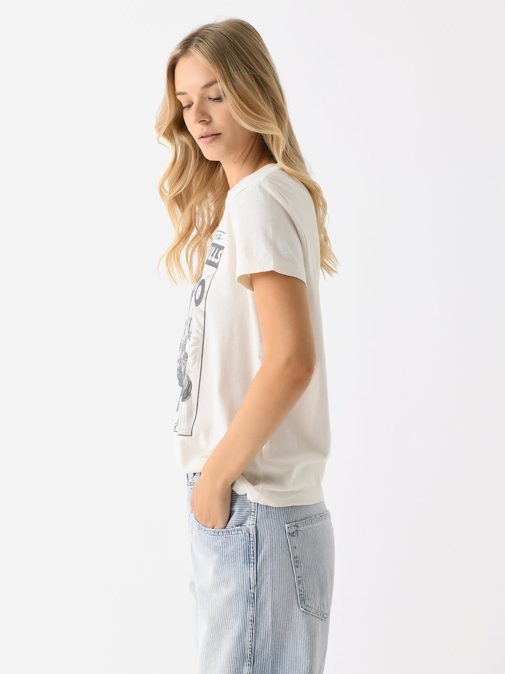 024-02W7LT008xVINTAGEWHITE-alt2