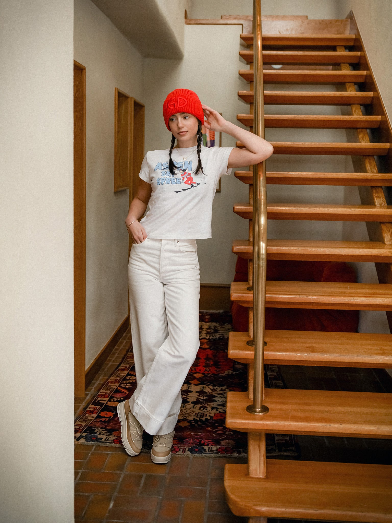 024-02WCGT317xVINTAGEWHITE-alt1