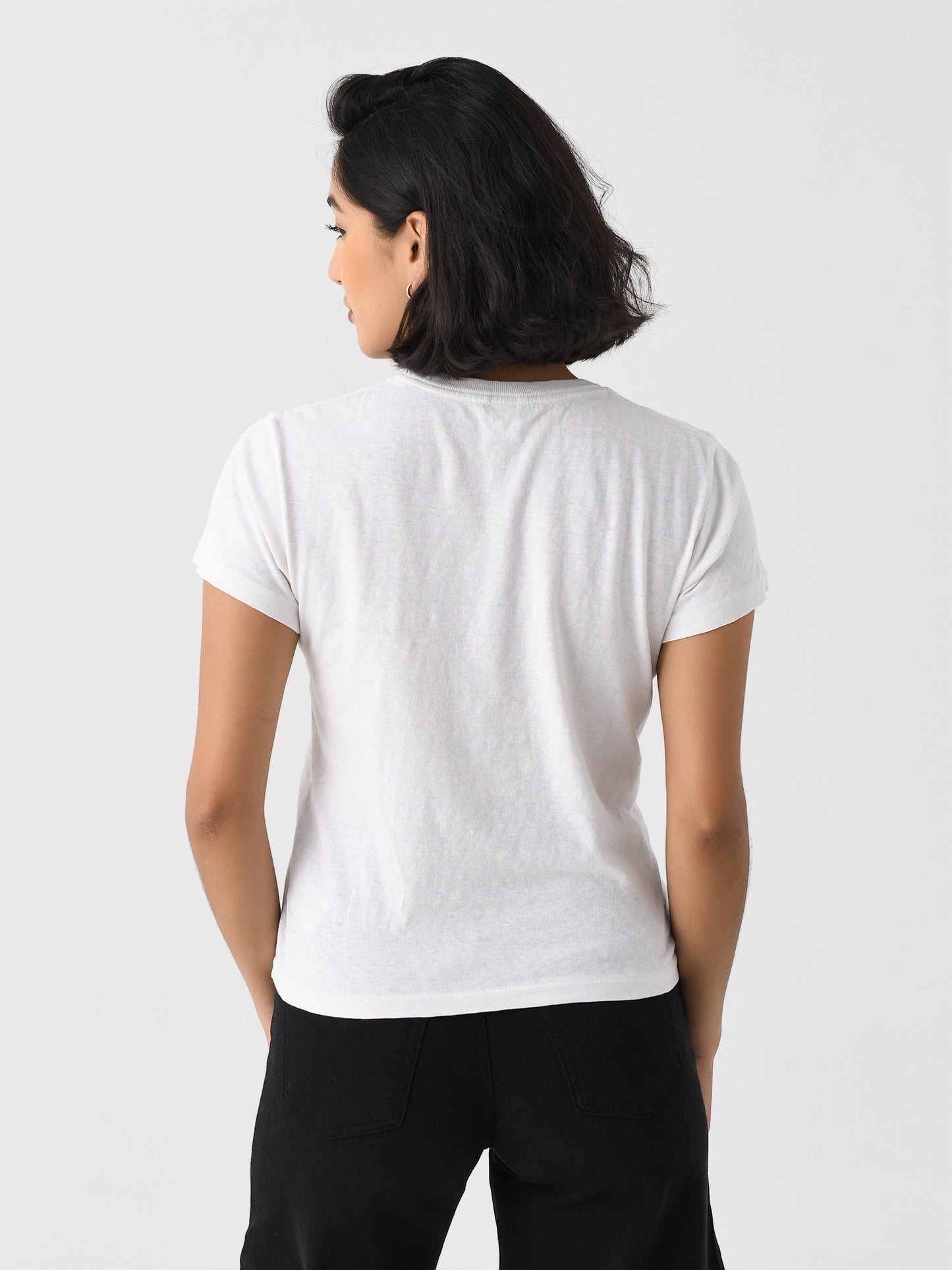 024-02WCGT317xVINTAGEWHITE-alt3