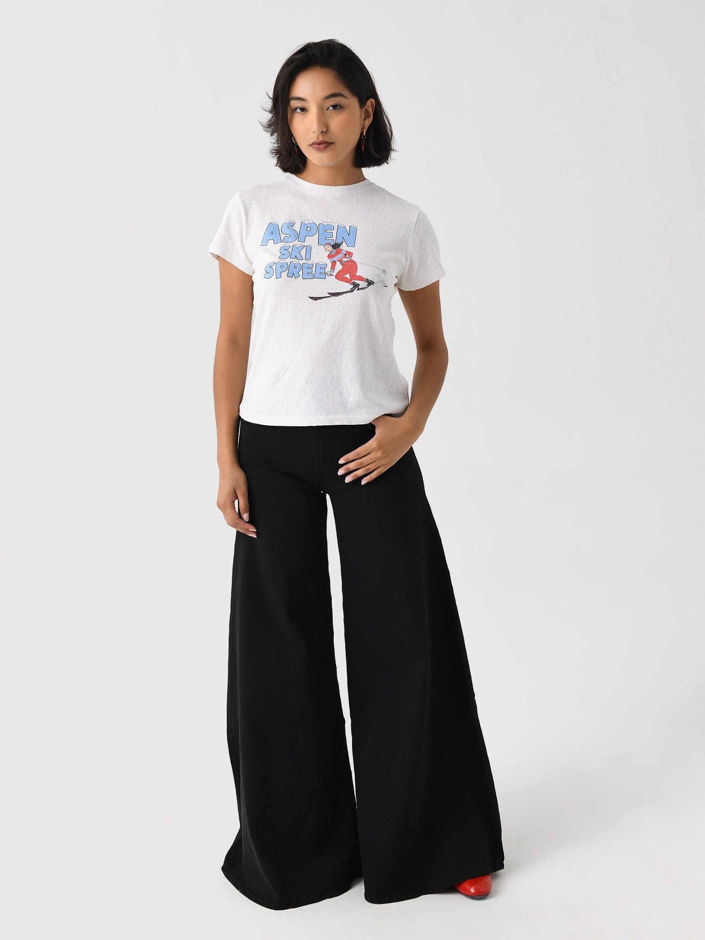 024-02WCGT317xVINTAGEWHITE-alt4