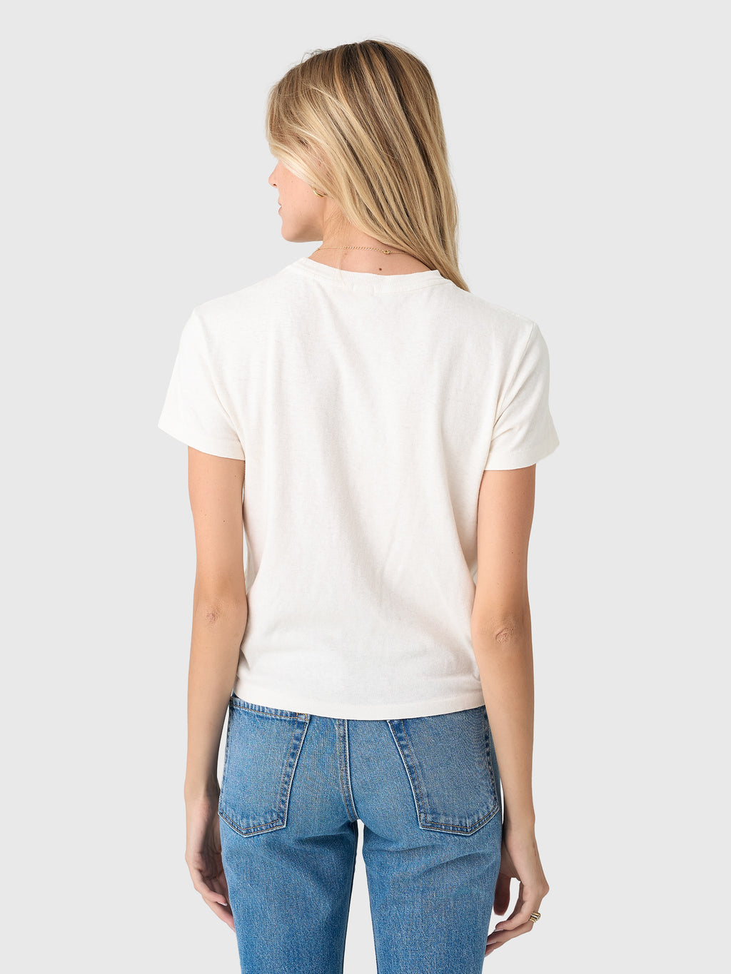 024-02WCGT367xVINTAGEWHITE-alt2