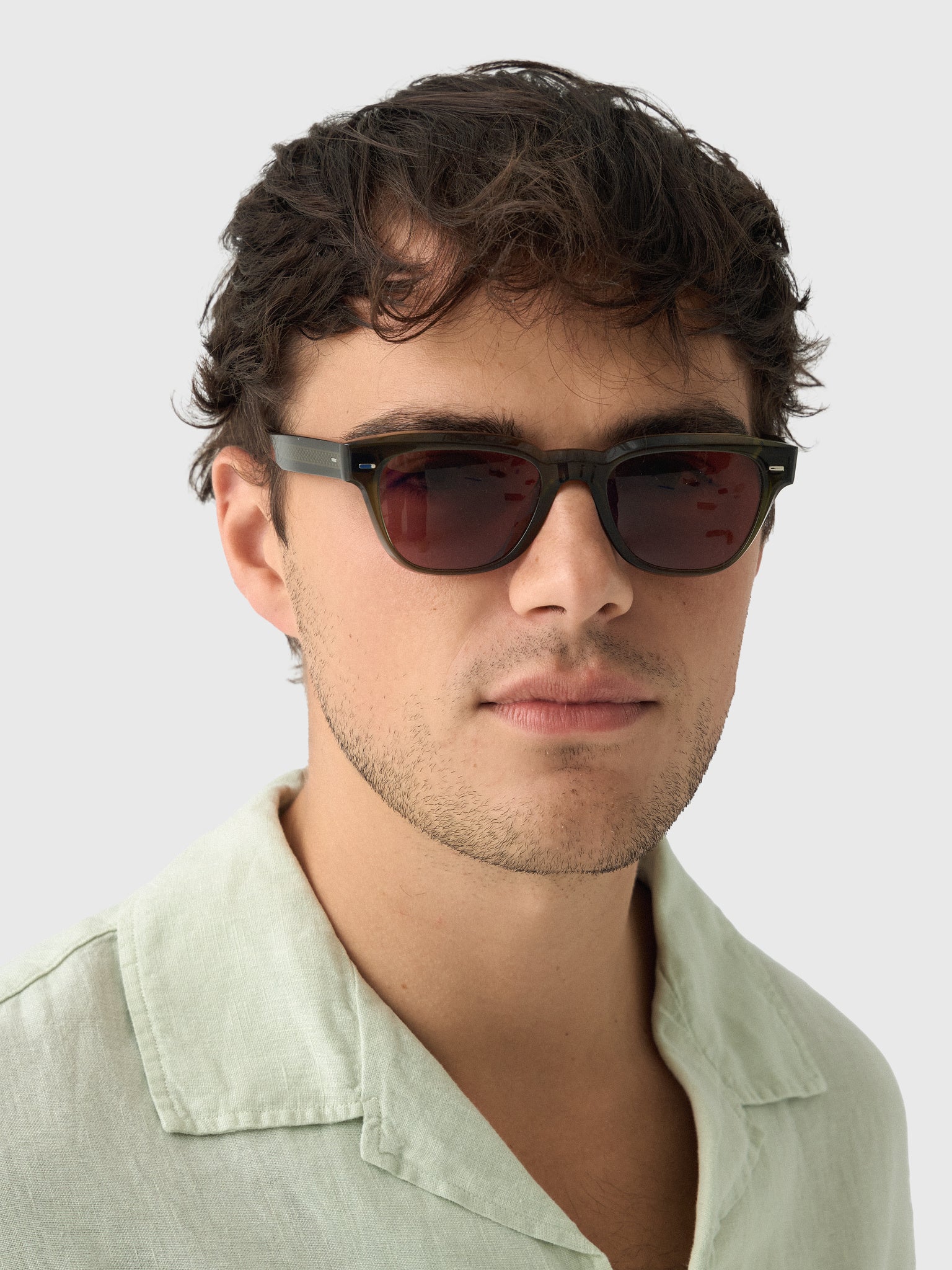 0OV5601SUxHAZELBURGUNDY-alt1