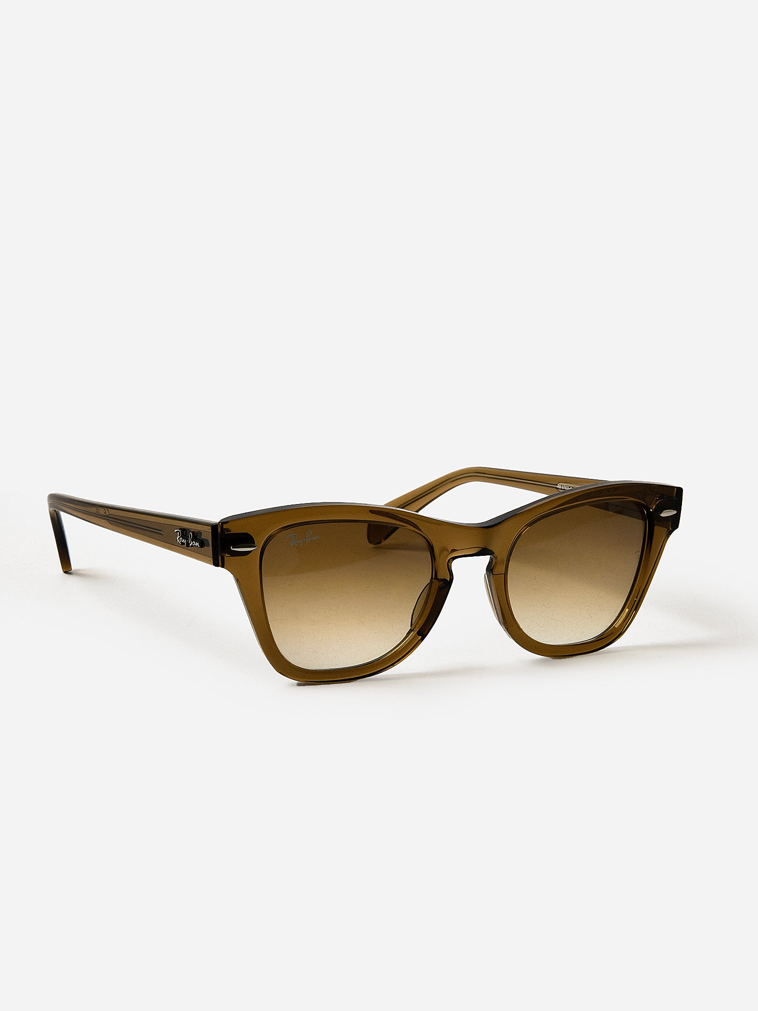 Ray-Ban 0RB0707S Sunglasses | $206.00 | Saint Bernard