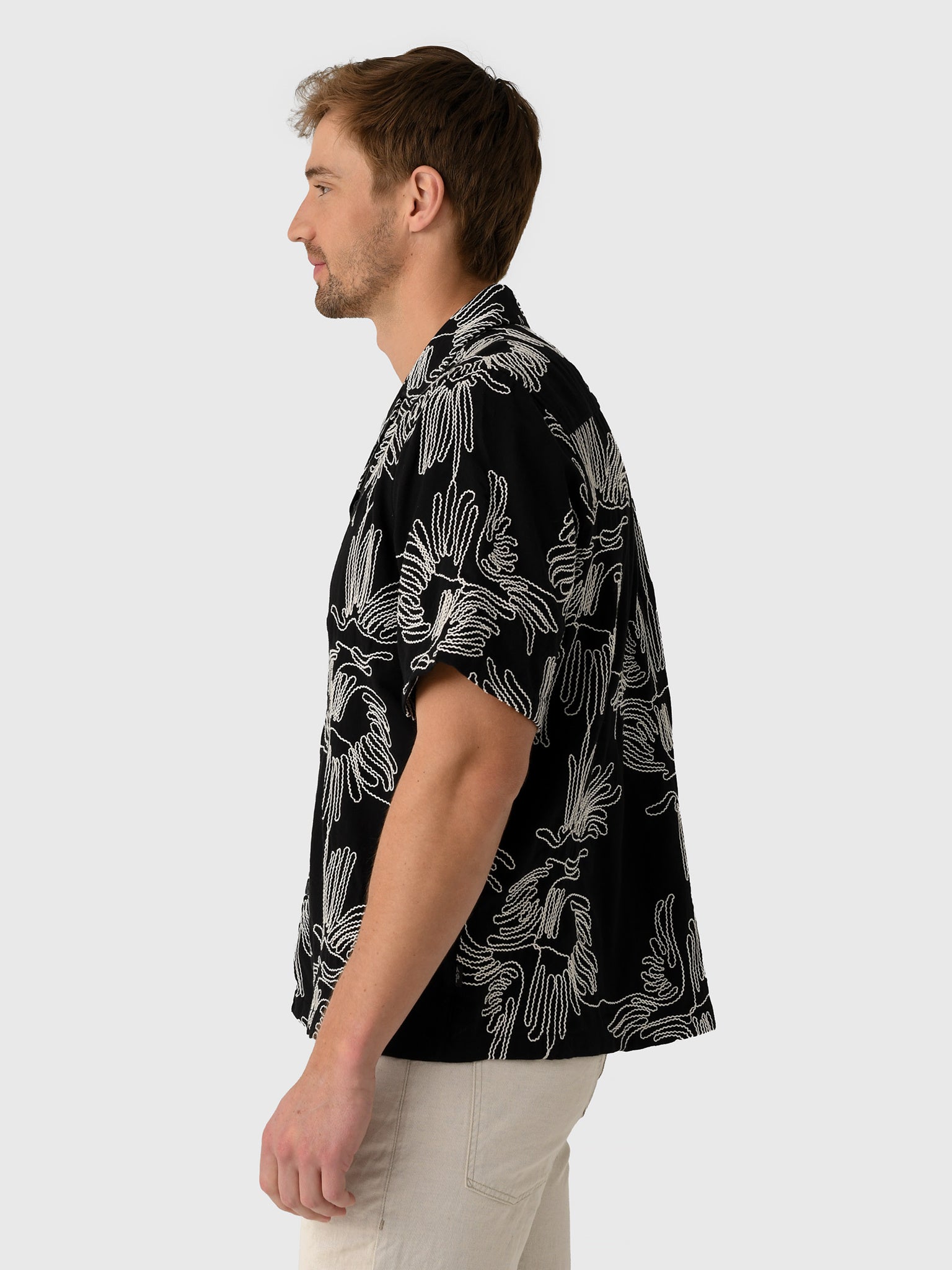 Les Deux Men's Liam Flower Short-Sleeve Shirt - Saint Bernard