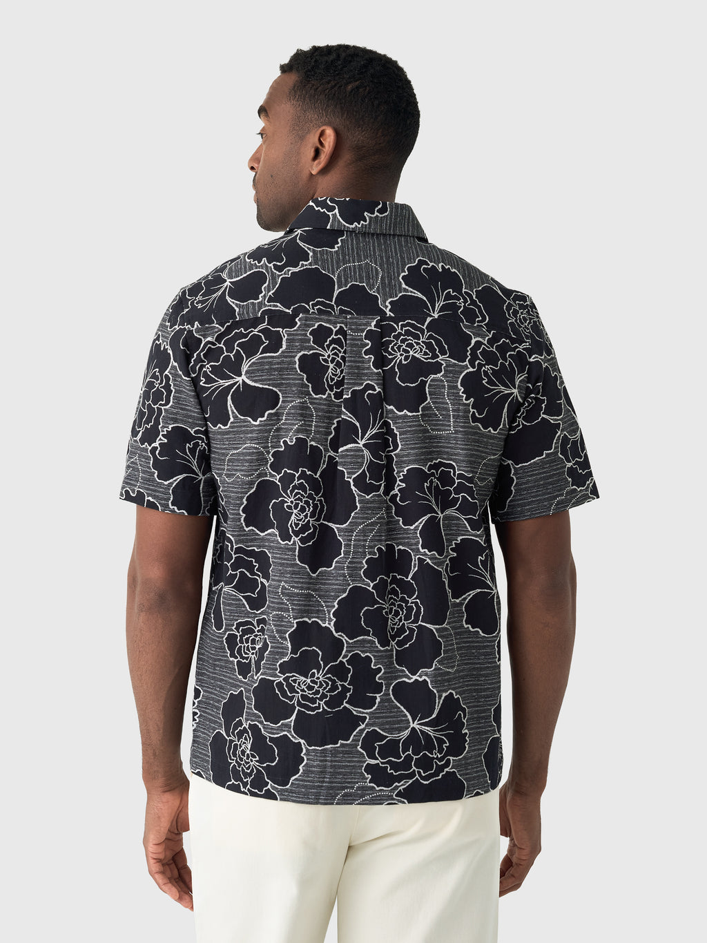 1001487xBLACK-alt3