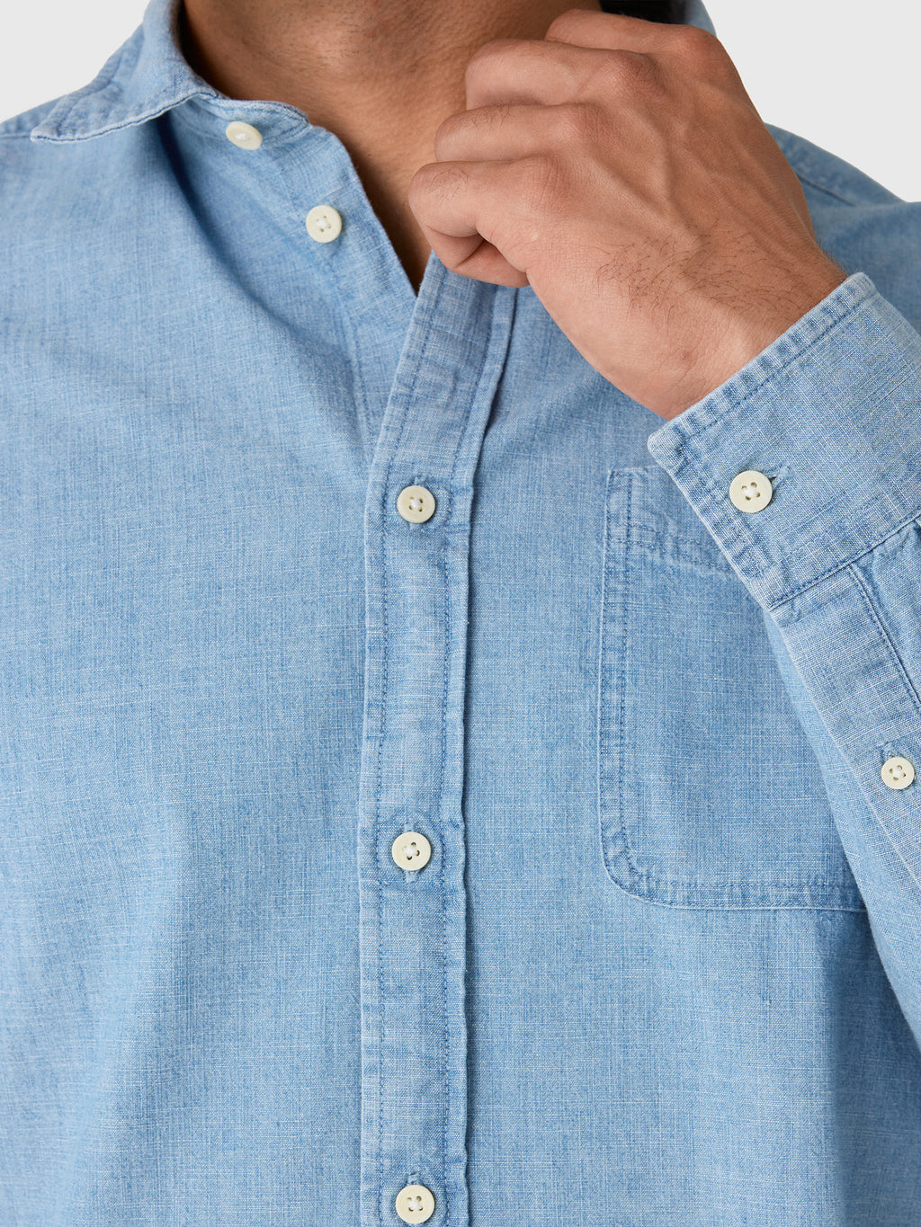 Les Deux Men's Chambray Shirt - Saint Bernard