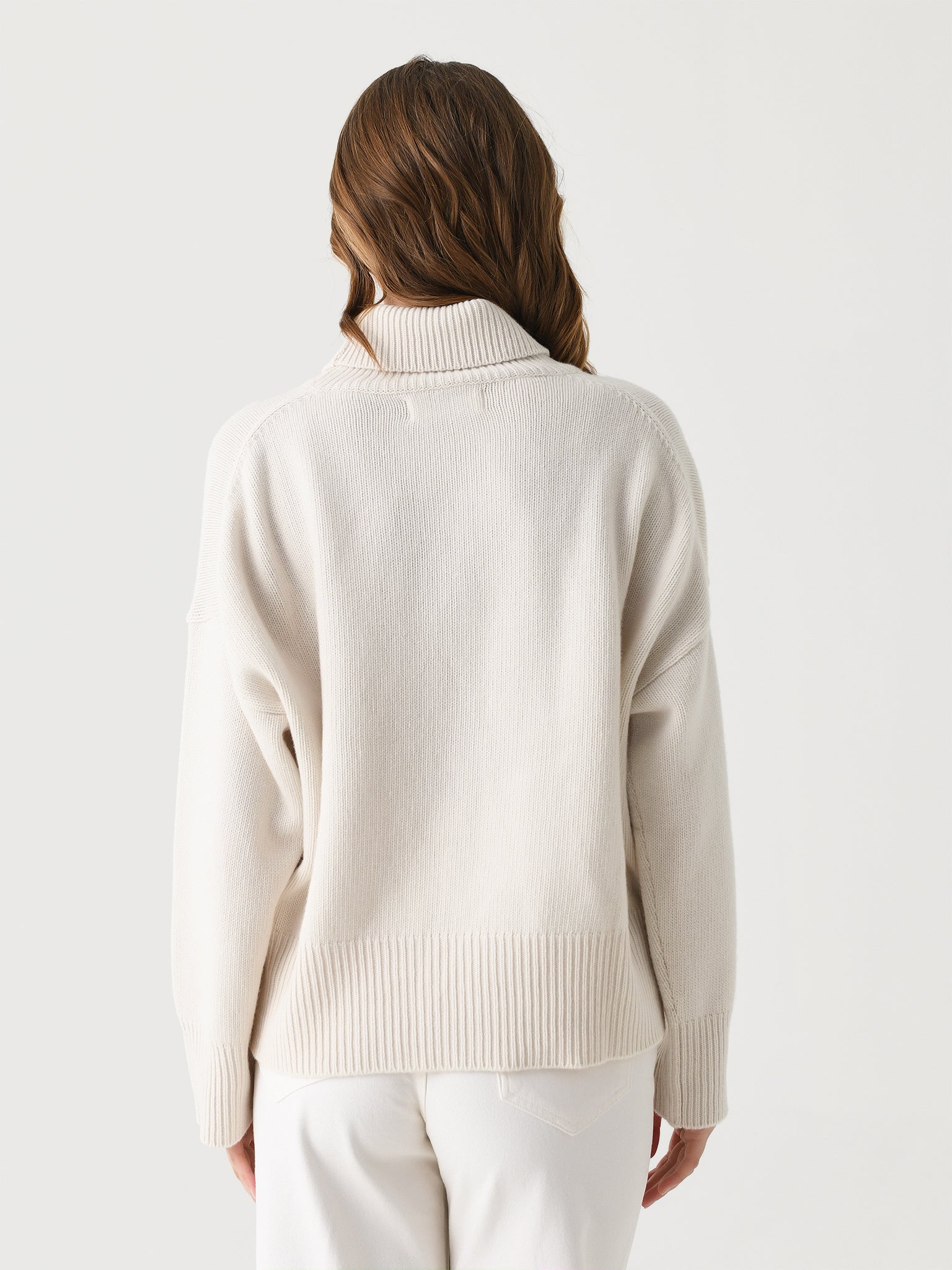 10052-24144xCALMWHITE-alt4