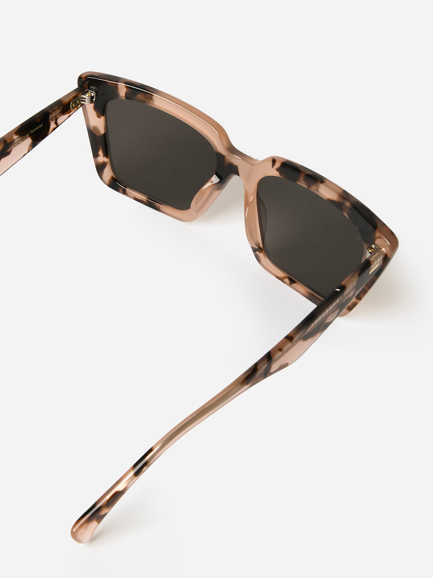 100W222KRAxCORALTORTOISEDARKSMOKE-alt4