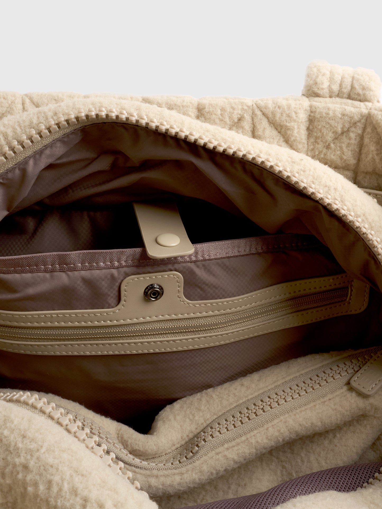 101-202-430xCREAMSHERPA-alt2