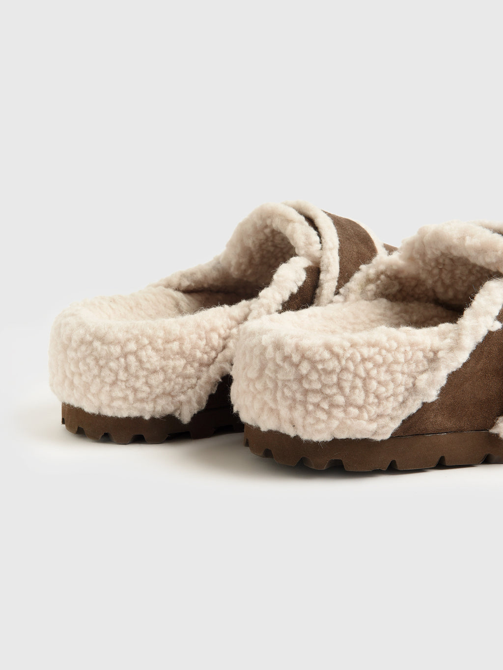 1011.005.0031.150xBROWN-alt2