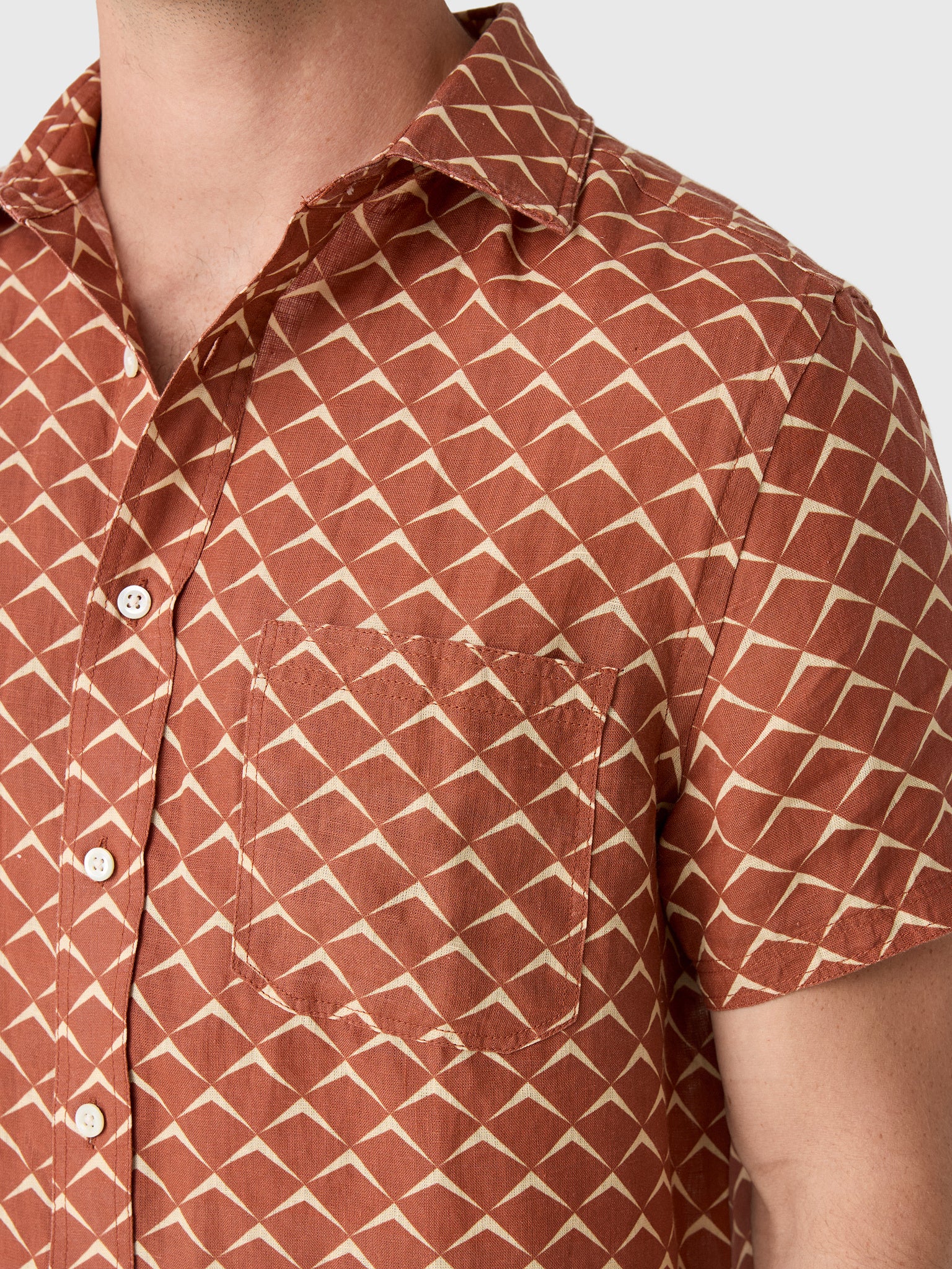 Billy Reid Men's Short Sleeve Pagoda Tile Linen Treme Shirt - Saint Bernard