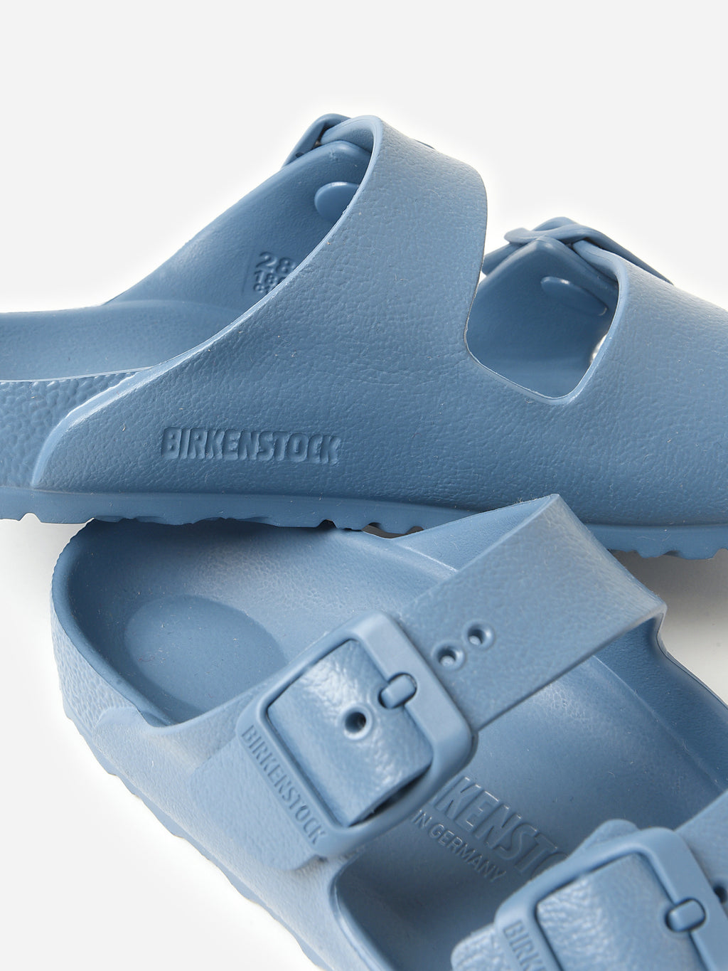 1026743xELEMENTALBLUE-alt2