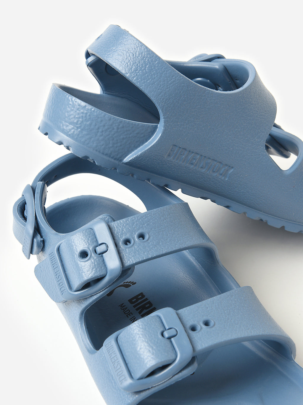 1026744xELEMENTALBLUE-alt3