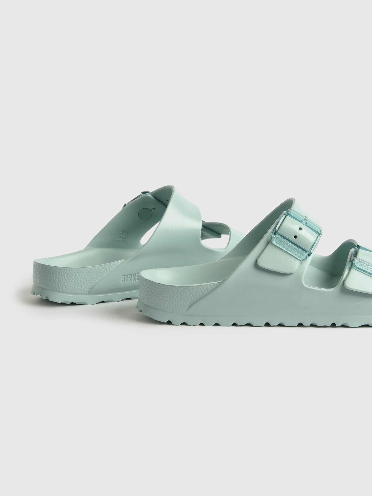 1029744xSURFGREEN-alt3