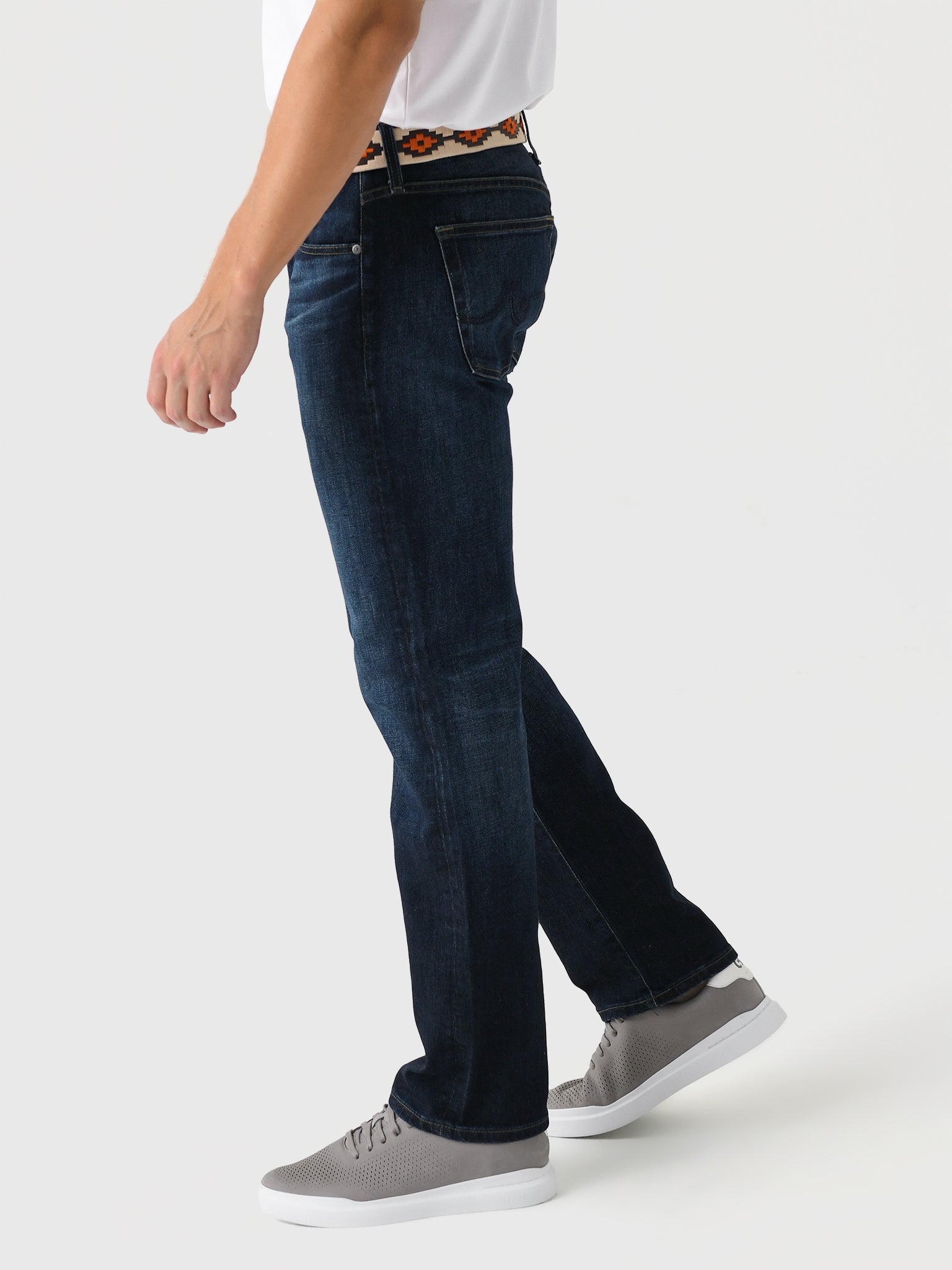 1049NDKx5YEARSVIEWS-alt2