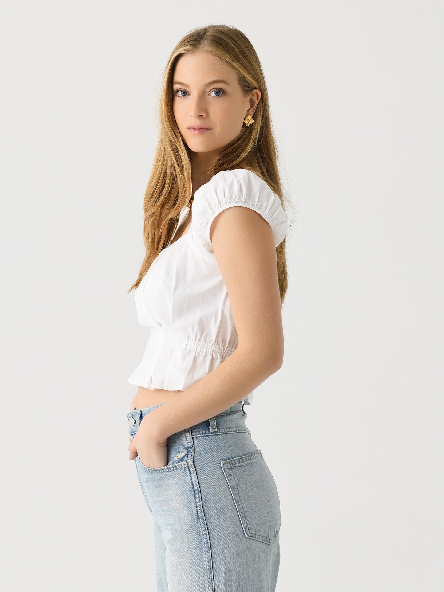 10511198WHTxWHITE-alt2