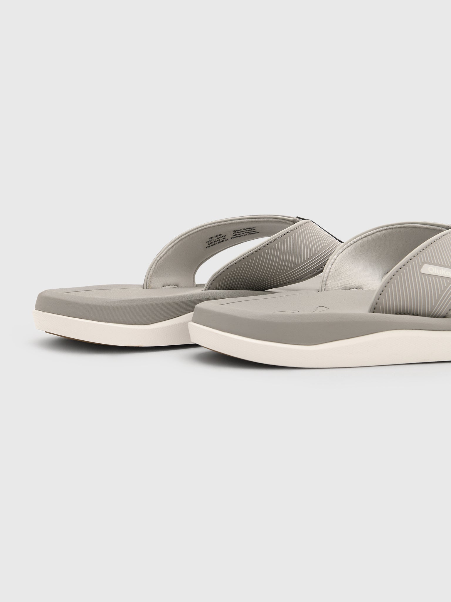 Olukai Men's 'Ahi Kai Flip Flop - Saint Bernard