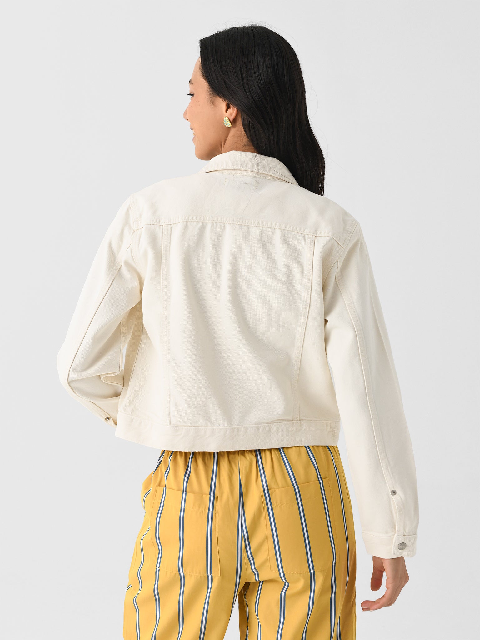 106-06WTRUCKRxCREMA-alt3