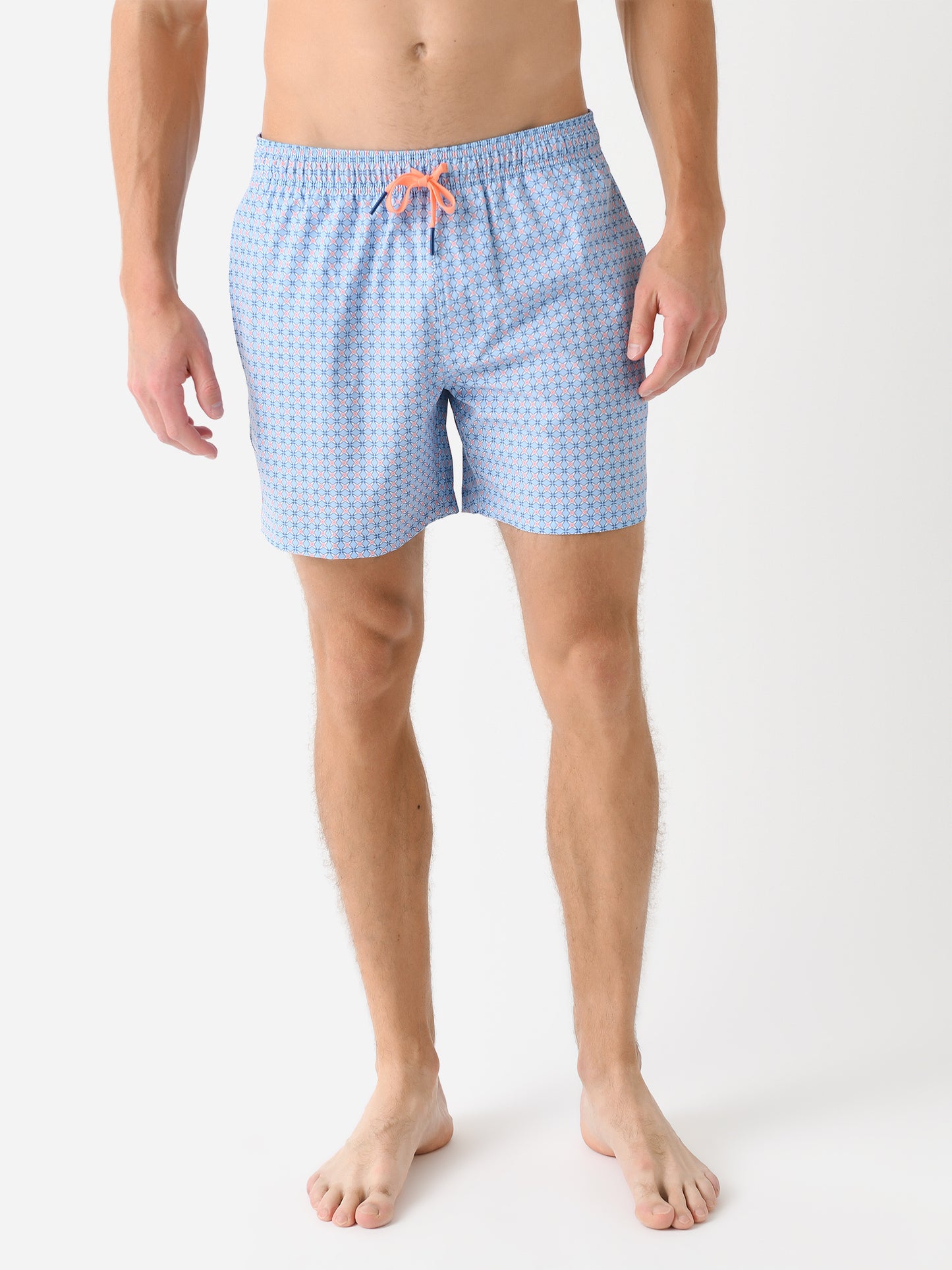 Southern Tide Men's White Lotus Swim Trunk - Saint Bernard