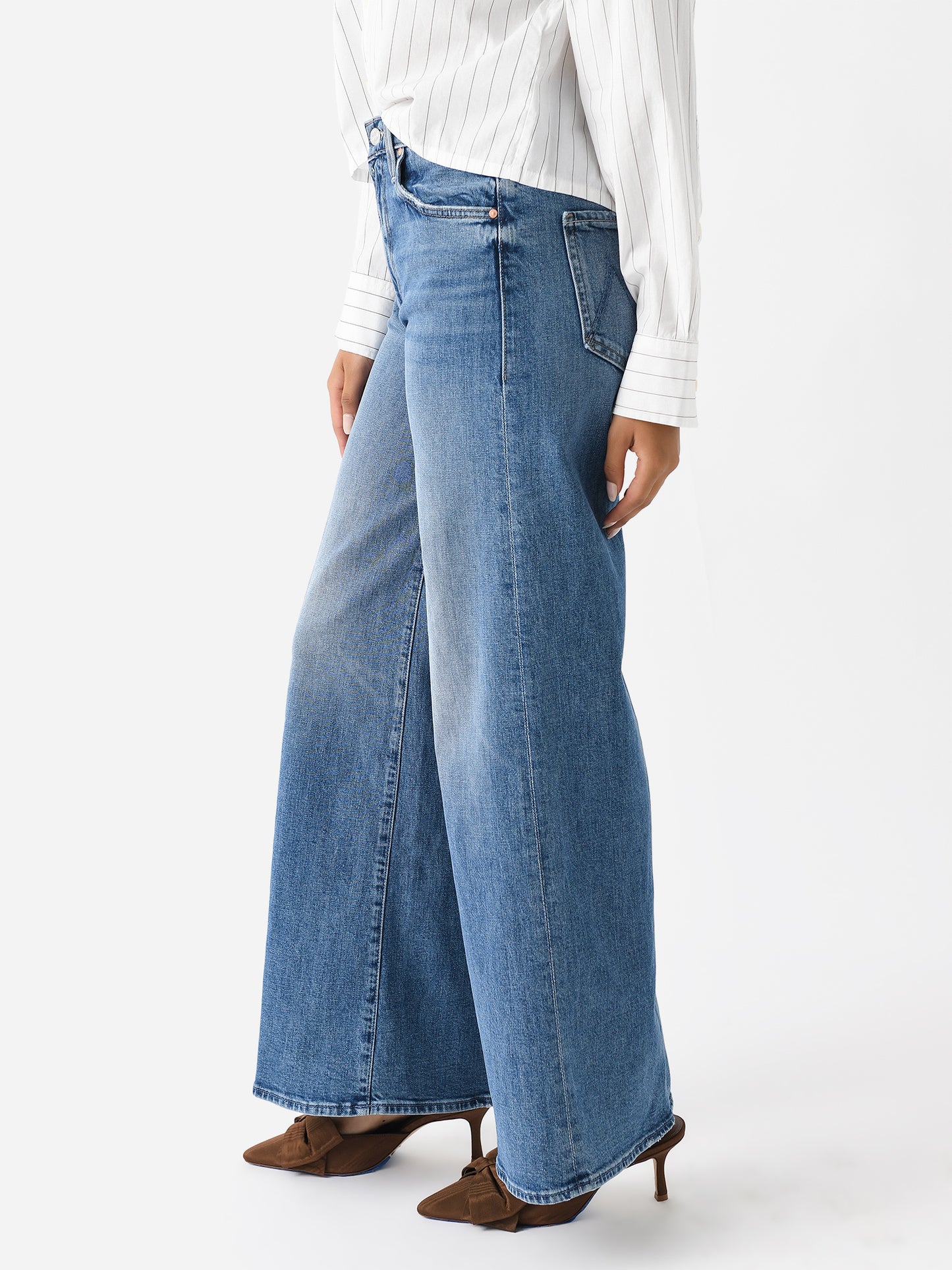 10925-2259xMUSICISTHEMEDIUM-alt2