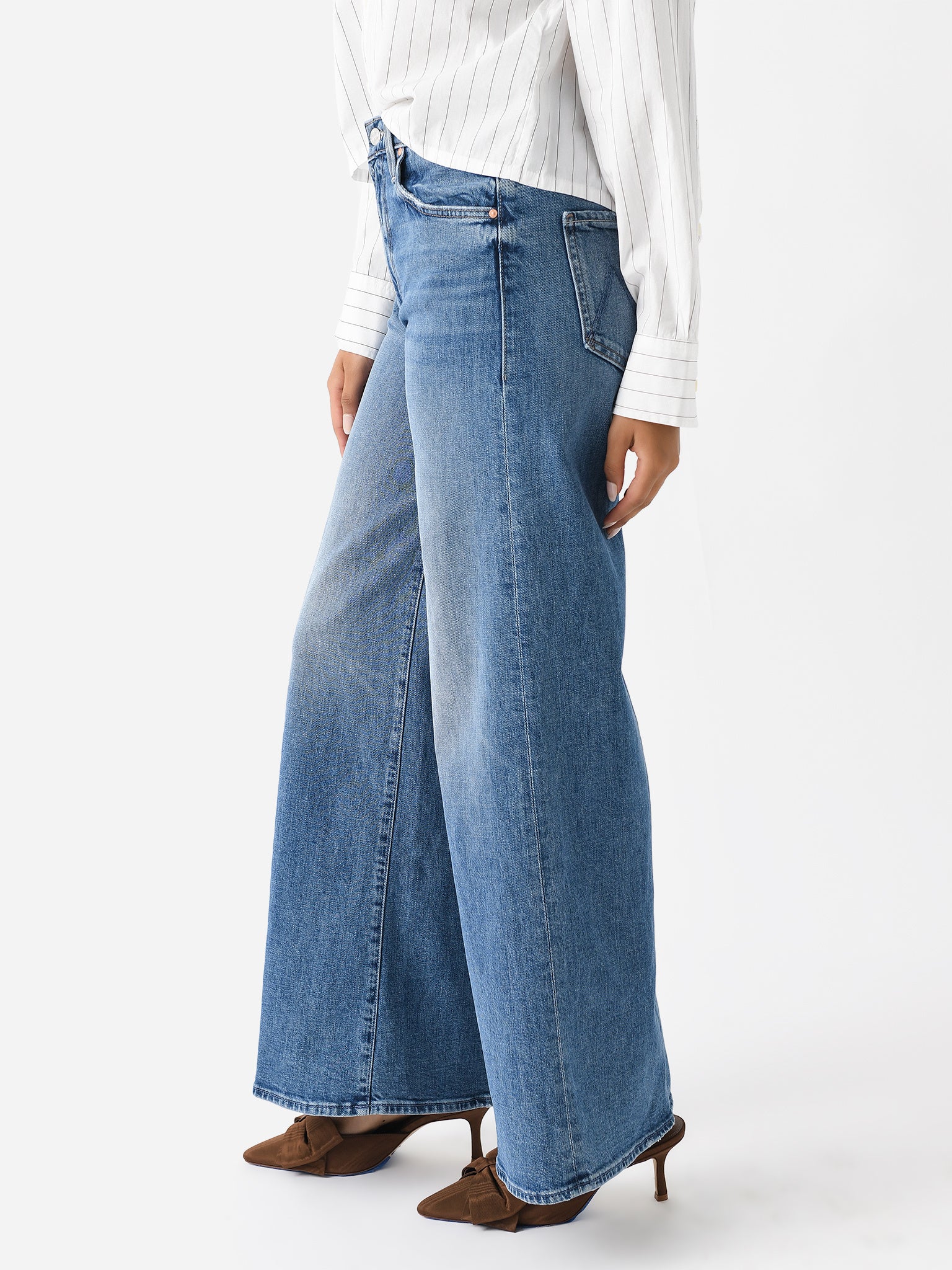 10925-2259xMUSICISTHEMEDIUM-alt2