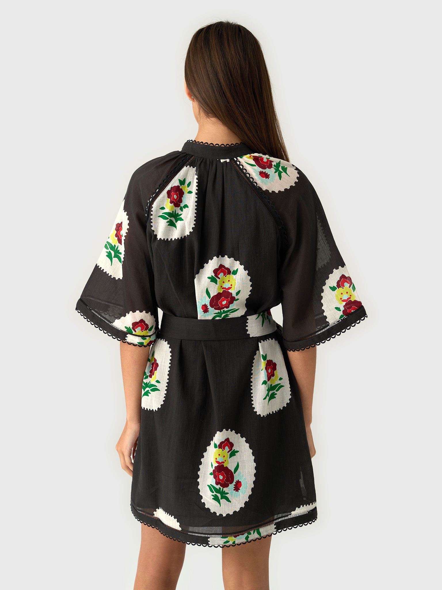 110007181A01xBLACK-alt3