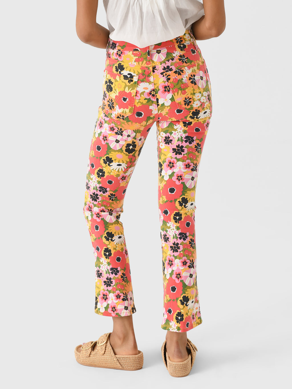 11077-1793xFLOWERSALFRESCO-alt3