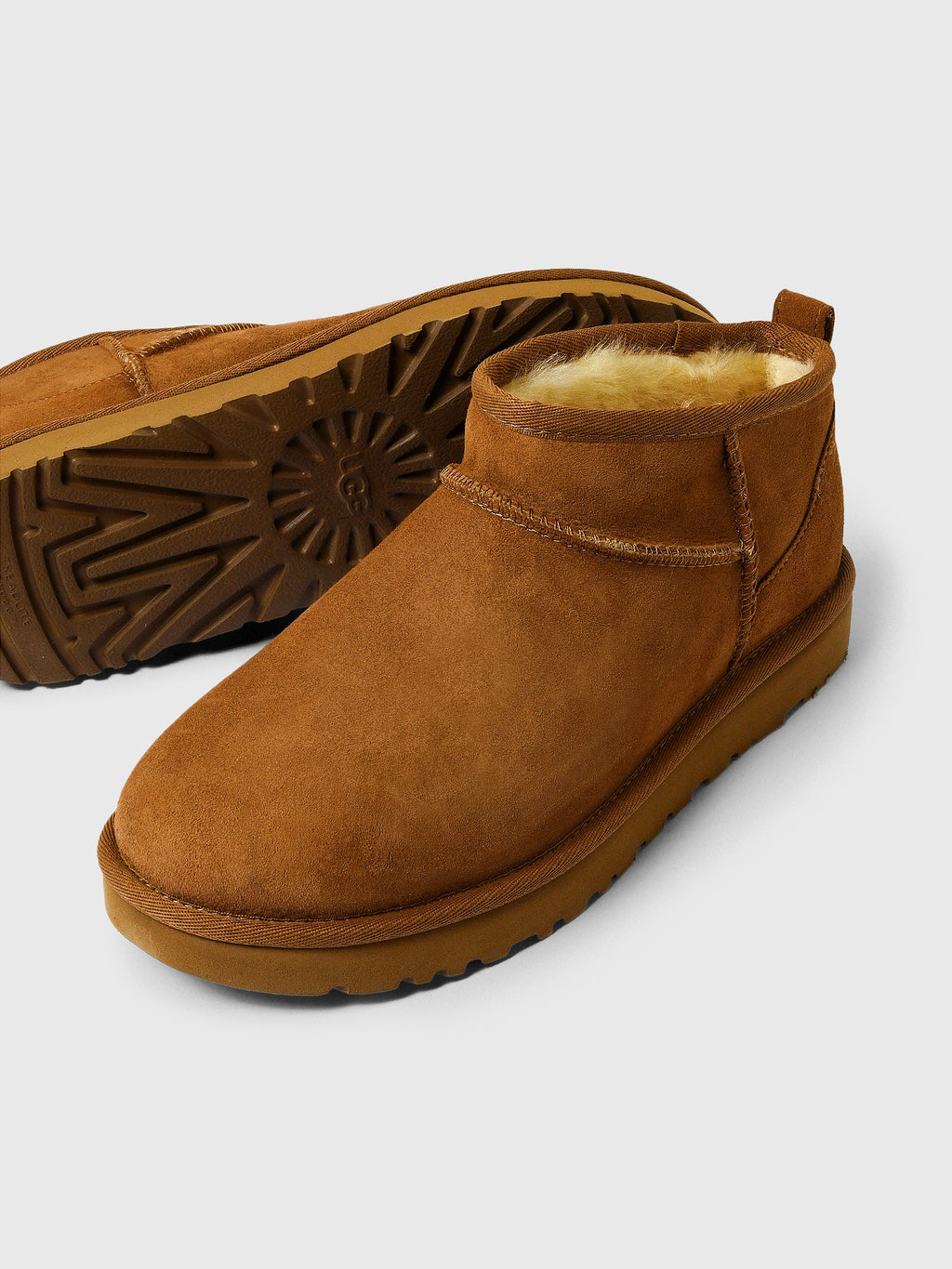 UGG Women's Classic Ultra Mini - Saint Bernard